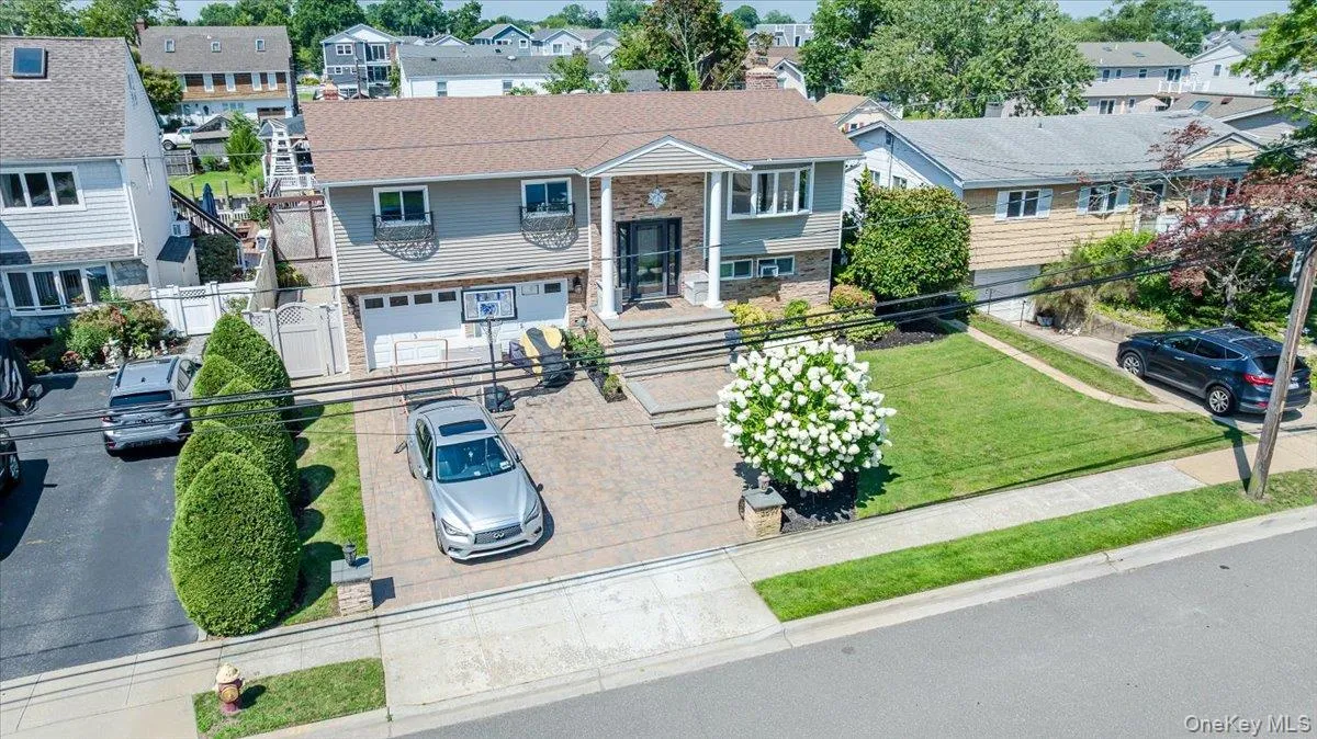 3897 Darby Lane, Hempstead, NY, 4 Bedrooms Bedrooms, 9 Rooms Rooms,2 BathroomsBathrooms,Residential,For Rent,Darby,0,1036493 3897 Darby Lane, Hempstead, NY, 4 Bedrooms Bedrooms, 9 Rooms Rooms,2 BathroomsBathrooms,Residential,For Rent,Darby,0,1036493