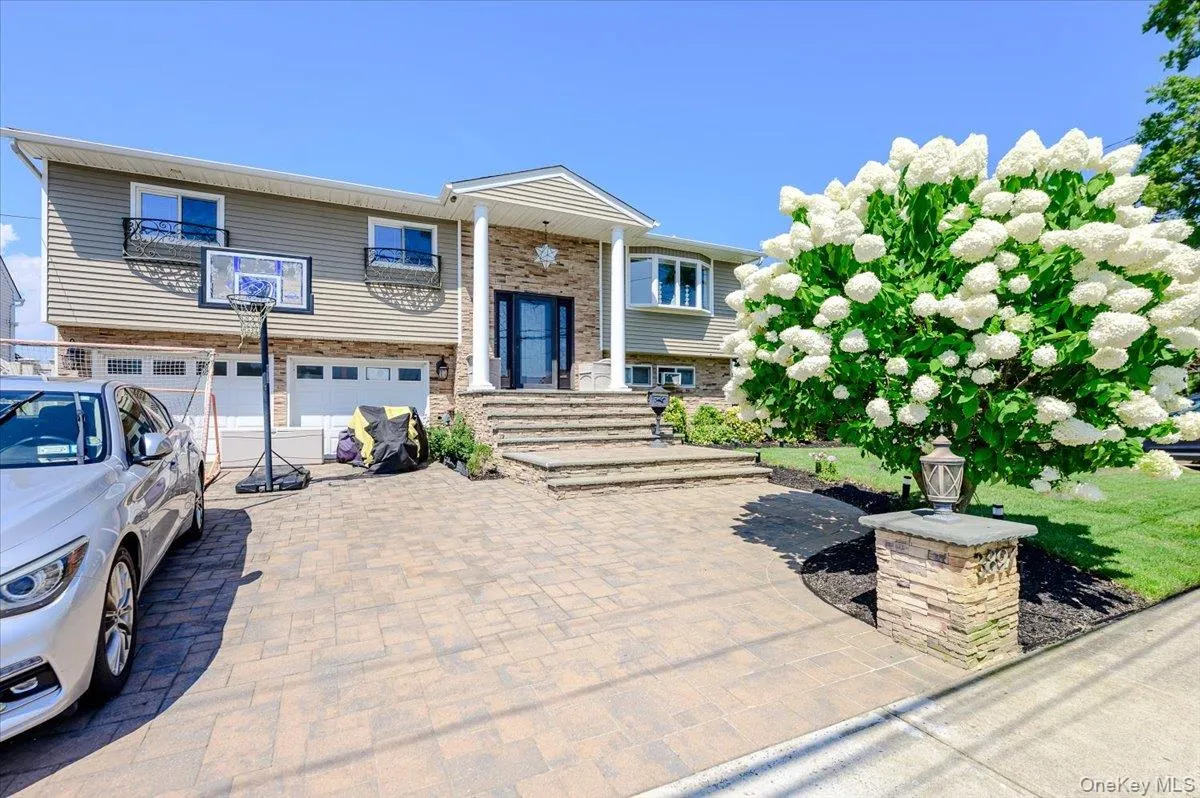3897 Darby Lane, Hempstead, NY, 4 Bedrooms Bedrooms, 9 Rooms Rooms,2 BathroomsBathrooms,Residential,For Rent,Darby,0,1036493 3897 Darby Lane, Hempstead, NY, 4 Bedrooms Bedrooms, 9 Rooms Rooms,2 BathroomsBathrooms,Residential,For Rent,Darby,0,1036493