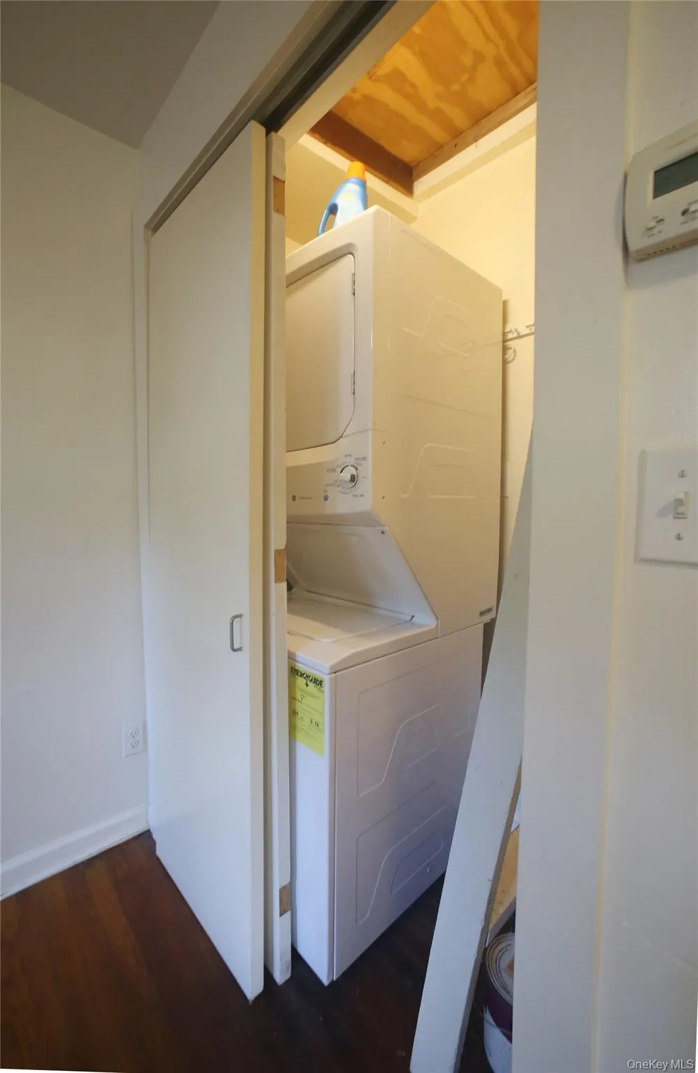 7 Bridge Street, Beacon, NY, 1 Bedroom Bedrooms, 3 Rooms Rooms,1 BathroomBathrooms,Residential Lease,For Rent,Bridge,0,1036494 7 Bridge Street, Beacon, NY, 1 Bedroom Bedrooms, 3 Rooms Rooms,1 BathroomBathrooms,Residential Lease,For Rent,Bridge,0,1036494
