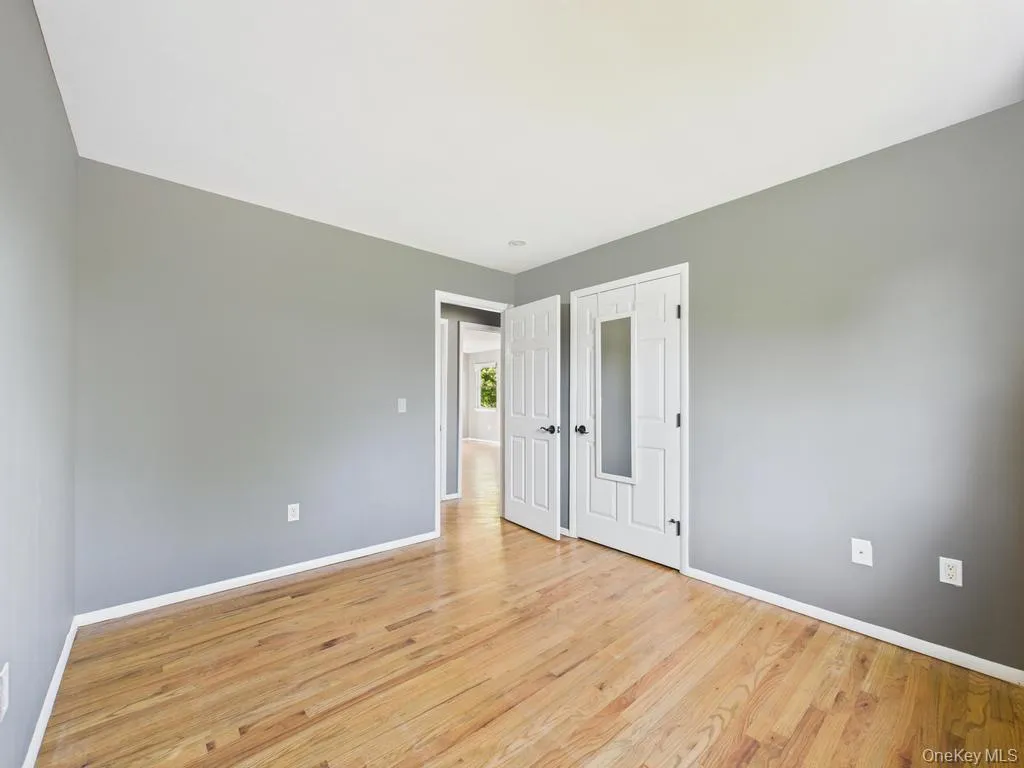 45 Willow Street, Riverhead, NY, 3 Bedrooms Bedrooms, 4 Rooms Rooms,2 BathroomsBathrooms,Residential Lease,For Rent,Willow,0,1036501 45 Willow Street, Riverhead, NY, 3 Bedrooms Bedrooms, 4 Rooms Rooms,2 BathroomsBathrooms,Residential Lease,For Rent,Willow,0,1036501