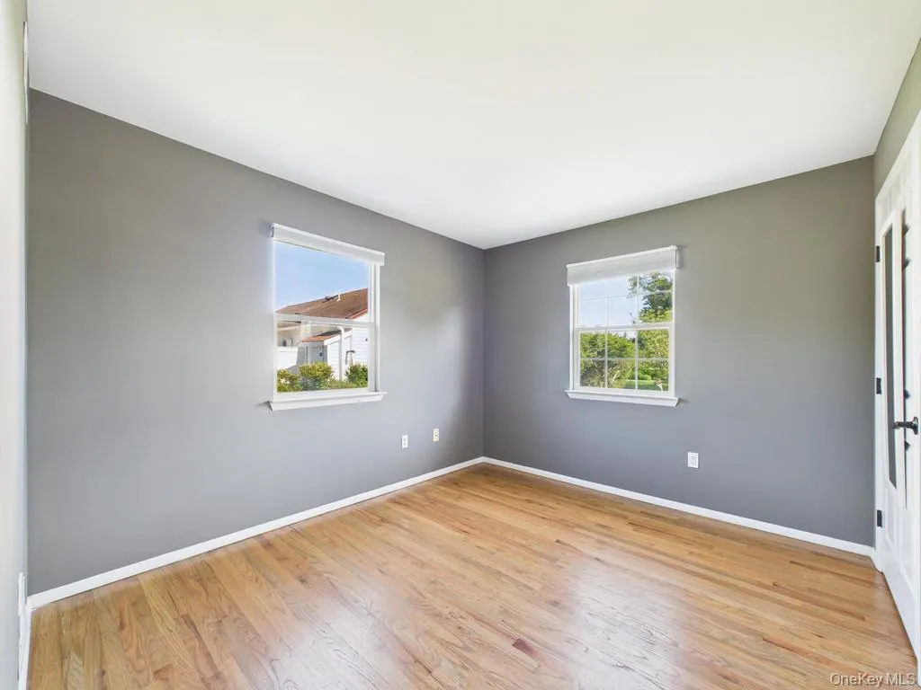 45 Willow Street, Riverhead, NY, 3 Bedrooms Bedrooms, 4 Rooms Rooms,2 BathroomsBathrooms,Residential Lease,For Rent,Willow,0,1036501 45 Willow Street, Riverhead, NY, 3 Bedrooms Bedrooms, 4 Rooms Rooms,2 BathroomsBathrooms,Residential Lease,For Rent,Willow,0,1036501