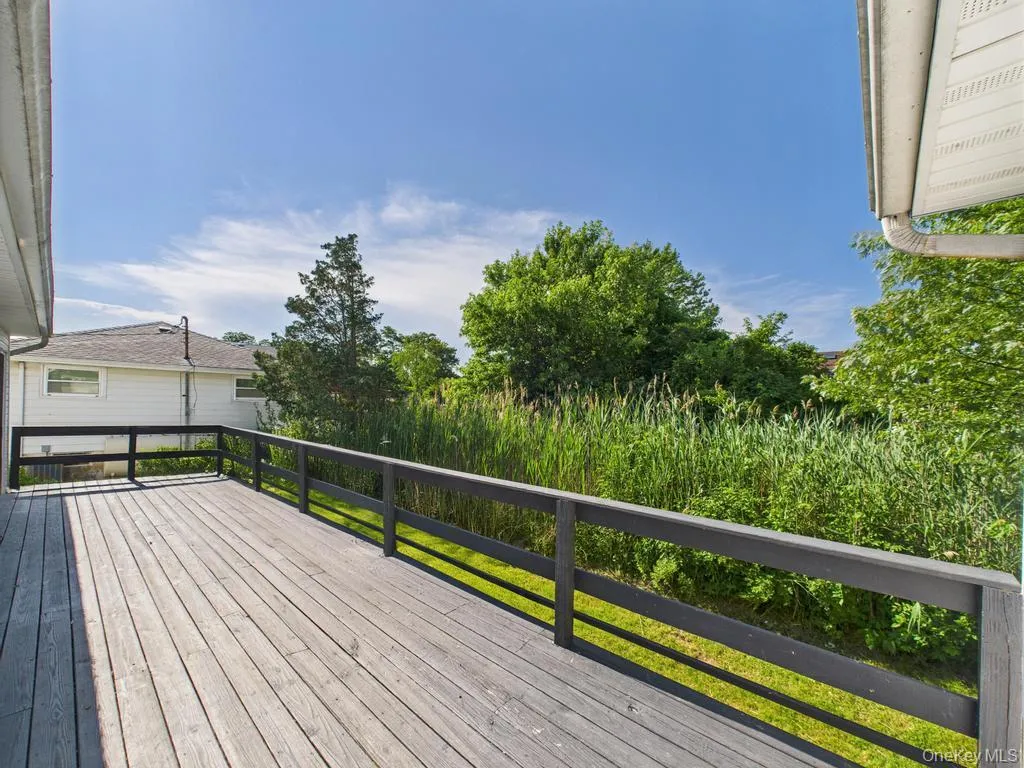 45 Willow Street, Riverhead, NY, 3 Bedrooms Bedrooms, 4 Rooms Rooms,2 BathroomsBathrooms,Residential Lease,For Rent,Willow,0,1036501 45 Willow Street, Riverhead, NY, 3 Bedrooms Bedrooms, 4 Rooms Rooms,2 BathroomsBathrooms,Residential Lease,For Rent,Willow,0,1036501