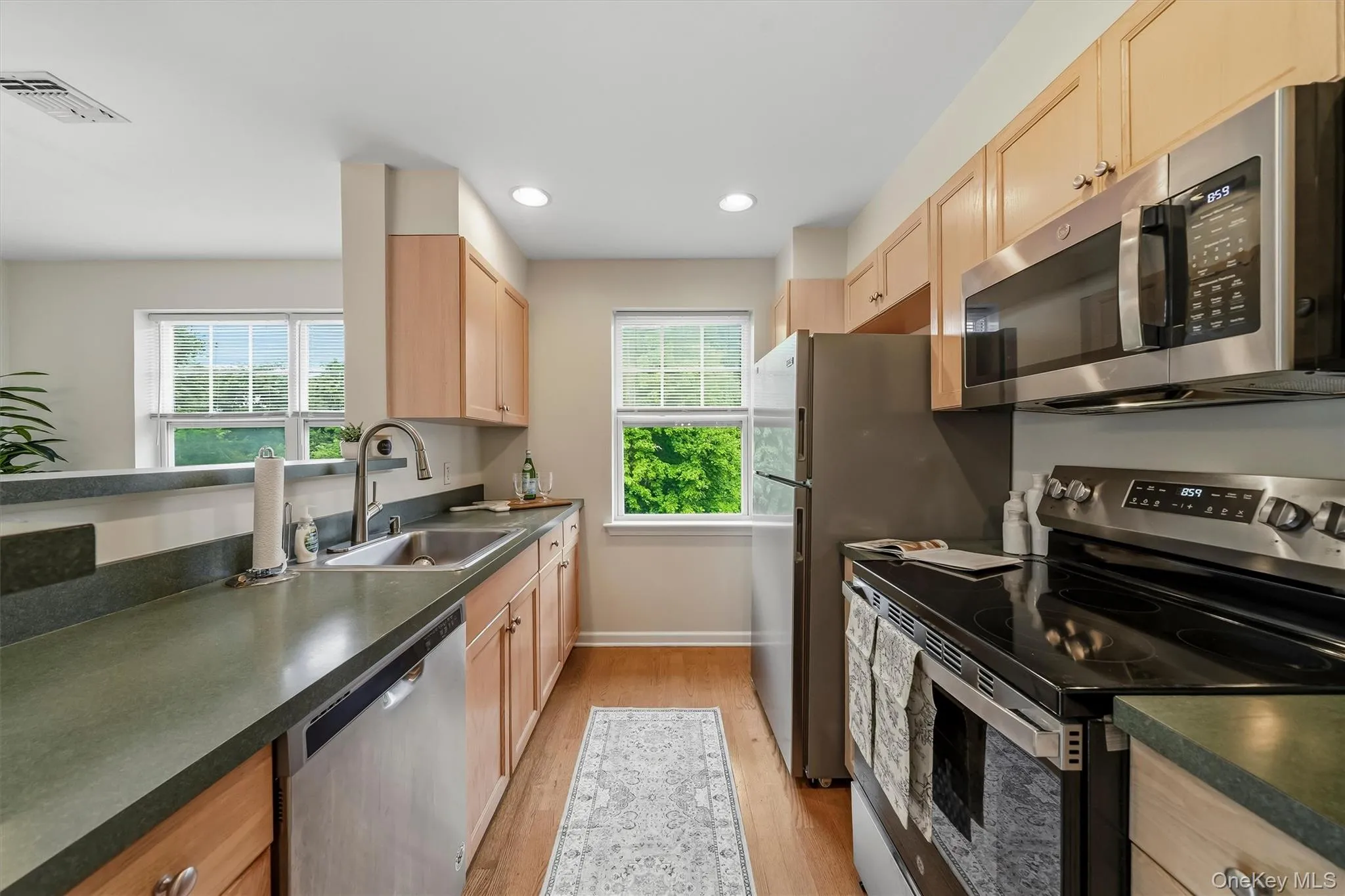 100 Woodcrest Lane, Mount Kisco, NY, 2 Bedrooms Bedrooms, 4 Rooms Rooms,2 BathroomsBathrooms,Residential,For Rent,Woodcrest,0,1036503 100 Woodcrest Lane, Mount Kisco, NY, 2 Bedrooms Bedrooms, 4 Rooms Rooms,2 BathroomsBathrooms,Residential,For Rent,Woodcrest,0,1036503