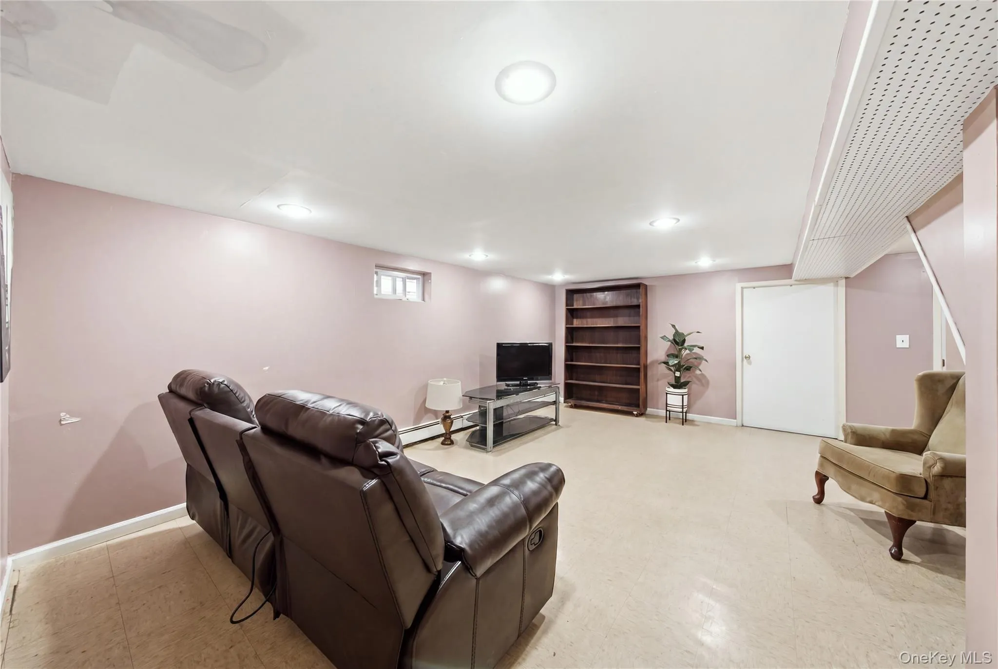 12043 232nd Street, New York, NY, 4 Bedrooms Bedrooms, 8 Rooms Rooms,3 BathroomsBathrooms,Residential,For Rent,232nd,0,1036504 12043 232nd Street, New York, NY, 4 Bedrooms Bedrooms, 8 Rooms Rooms,3 BathroomsBathrooms,Residential,For Rent,232nd,0,1036504