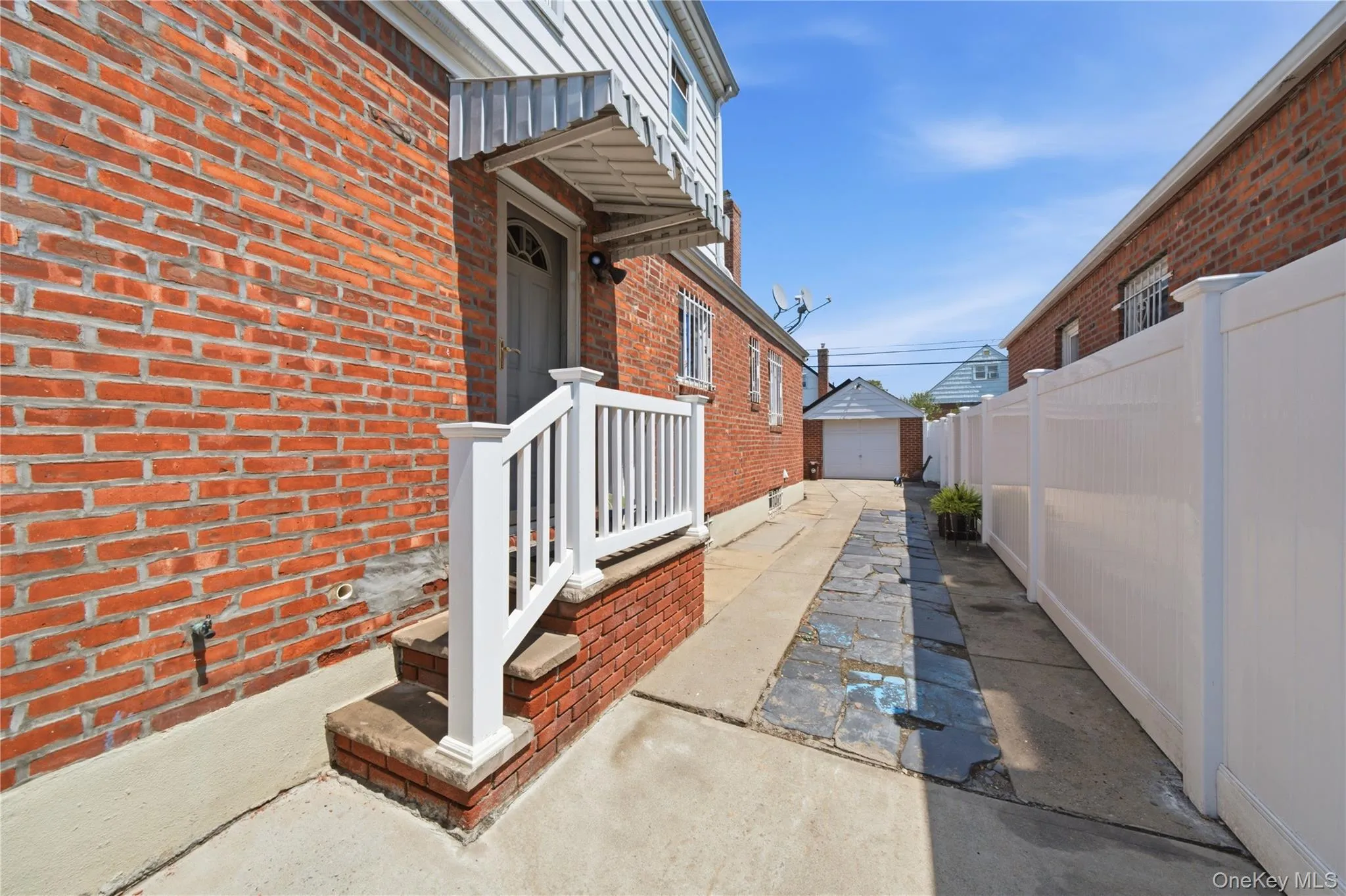 12043 232nd Street, New York, NY, 4 Bedrooms Bedrooms, 8 Rooms Rooms,3 BathroomsBathrooms,Residential,For Rent,232nd,0,1036504 12043 232nd Street, New York, NY, 4 Bedrooms Bedrooms, 8 Rooms Rooms,3 BathroomsBathrooms,Residential,For Rent,232nd,0,1036504