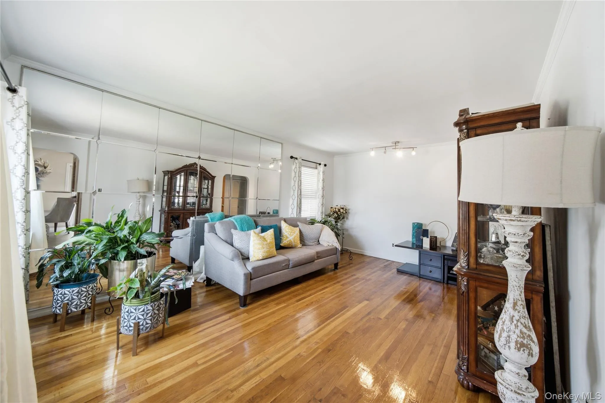 12043 232nd Street, New York, NY, 4 Bedrooms Bedrooms, 8 Rooms Rooms,3 BathroomsBathrooms,Residential,For Rent,232nd,0,1036504 12043 232nd Street, New York, NY, 4 Bedrooms Bedrooms, 8 Rooms Rooms,3 BathroomsBathrooms,Residential,For Rent,232nd,0,1036504