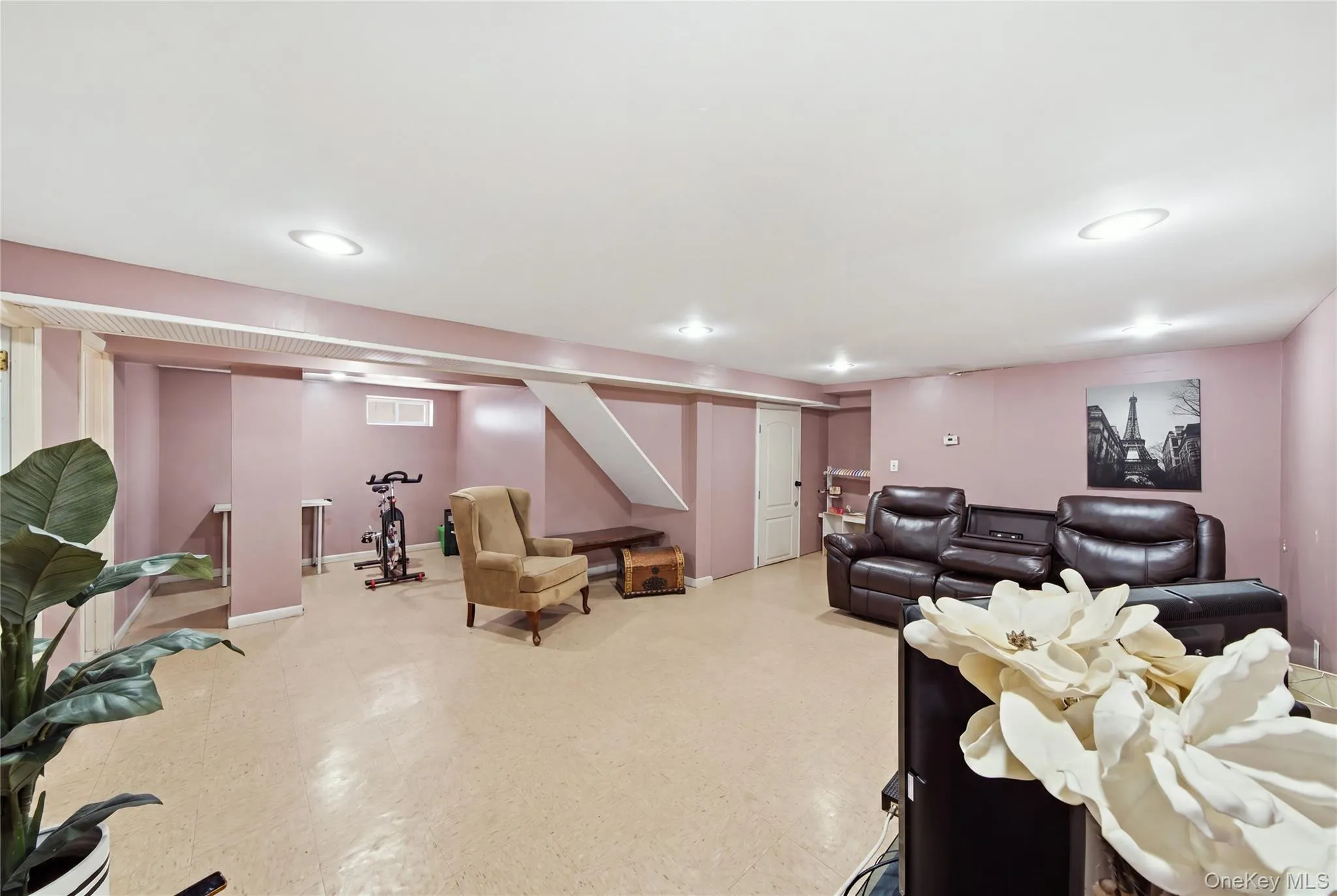 12043 232nd Street, New York, NY, 4 Bedrooms Bedrooms, 8 Rooms Rooms,3 BathroomsBathrooms,Residential,For Rent,232nd,0,1036504 12043 232nd Street, New York, NY, 4 Bedrooms Bedrooms, 8 Rooms Rooms,3 BathroomsBathrooms,Residential,For Rent,232nd,0,1036504