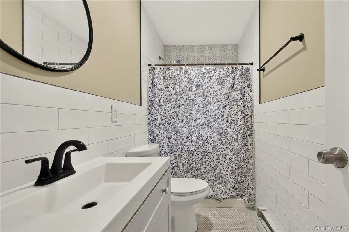 57 1st Street, Oyster Bay, NY, 5 Bedrooms Bedrooms, 13 Rooms Rooms,3 BathroomsBathrooms,Residential,For Rent,1st,0,1036505 57 1st Street, Oyster Bay, NY, 5 Bedrooms Bedrooms, 13 Rooms Rooms,3 BathroomsBathrooms,Residential,For Rent,1st,0,1036505