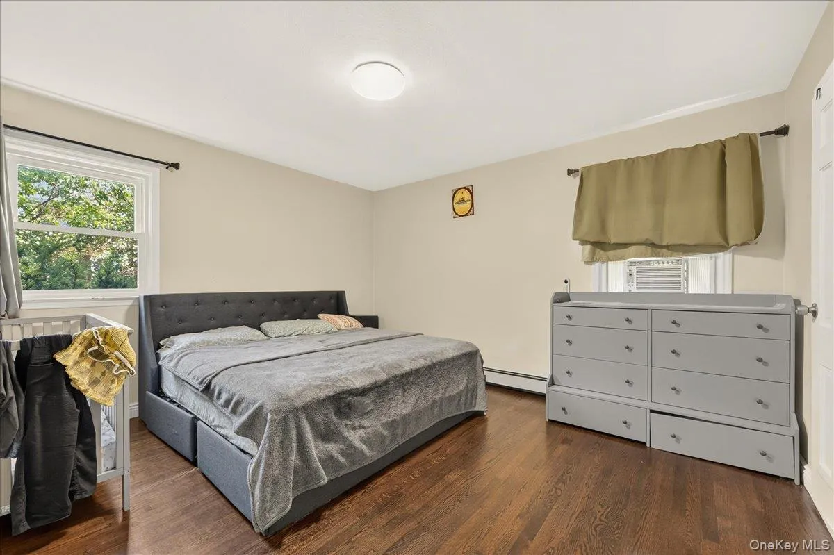 57 1st Street, Oyster Bay, NY, 5 Bedrooms Bedrooms, 13 Rooms Rooms,3 BathroomsBathrooms,Residential,For Rent,1st,0,1036505 57 1st Street, Oyster Bay, NY, 5 Bedrooms Bedrooms, 13 Rooms Rooms,3 BathroomsBathrooms,Residential,For Rent,1st,0,1036505