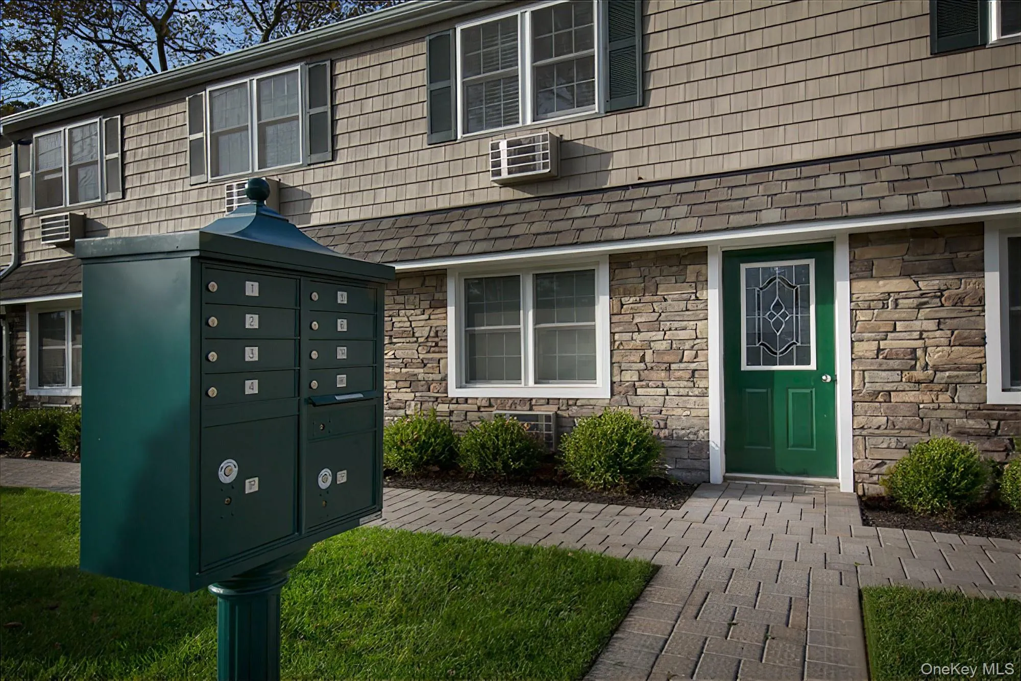 6 Richland Boulevard, Islip, NY, 2 Room Rooms,1 BathroomBathrooms,Residential Lease,For Rent,Richland,0,1036508 6 Richland Boulevard, Islip, NY, 2 Room Rooms,1 BathroomBathrooms,Residential Lease,For Rent,Richland,0,1036508
