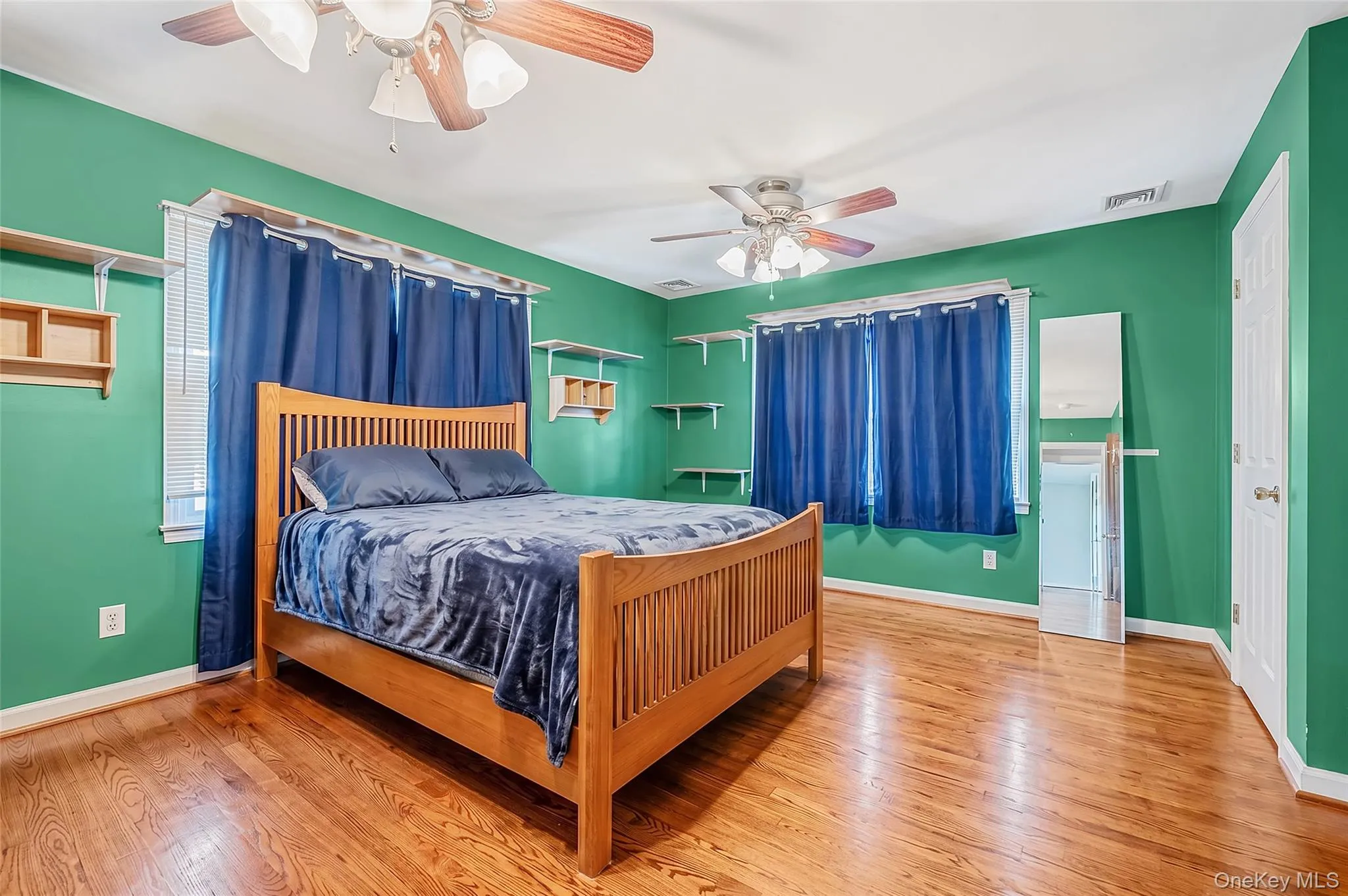 4 Teamster Lane, Hempstead, NY, 5 Bedrooms Bedrooms, 20 Rooms Rooms,3 BathroomsBathrooms,Residential,For Rent,Teamster,0,1036511 4 Teamster Lane, Hempstead, NY, 5 Bedrooms Bedrooms, 20 Rooms Rooms,3 BathroomsBathrooms,Residential,For Rent,Teamster,0,1036511