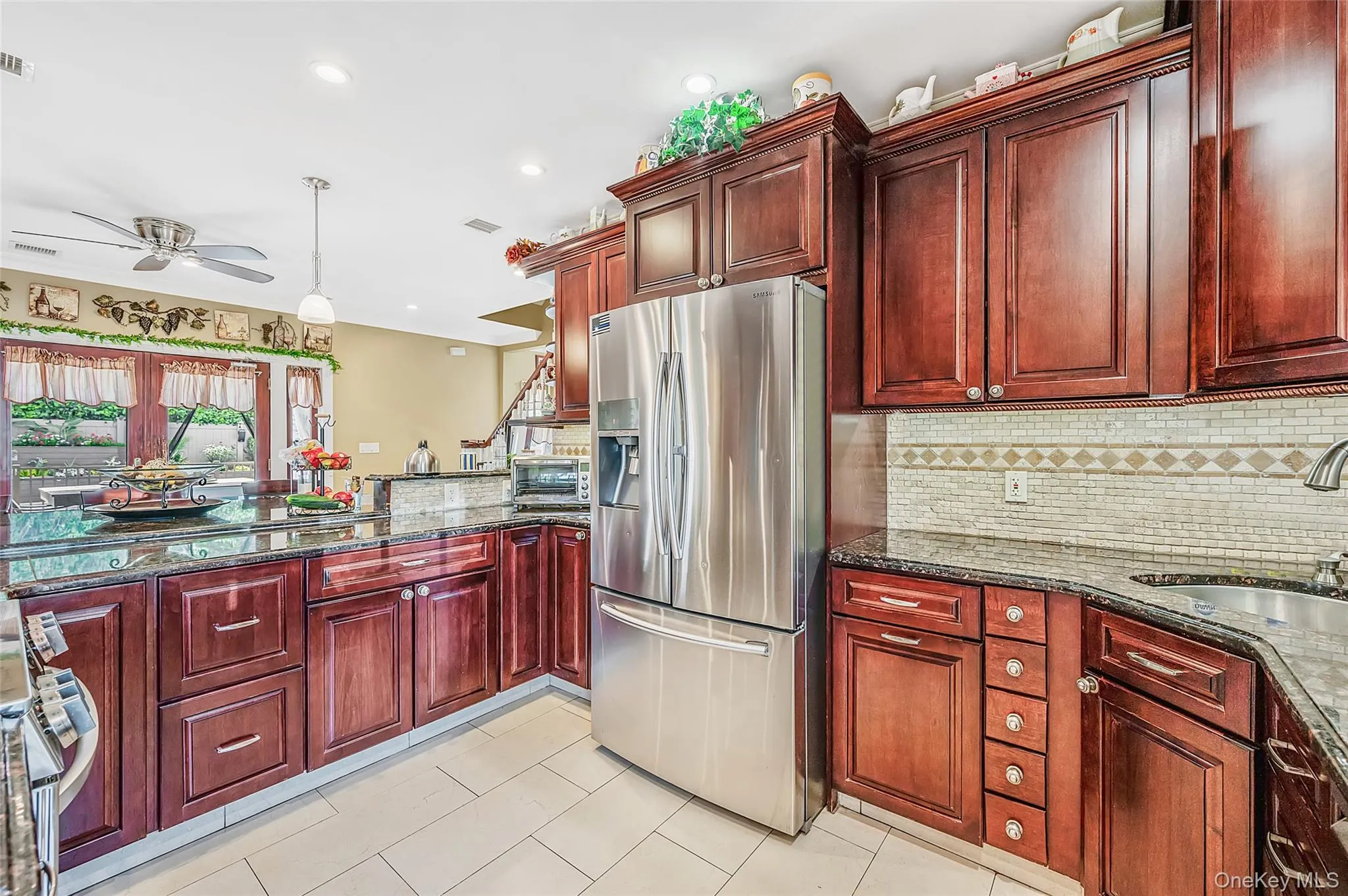 4 Teamster Lane, Hempstead, NY, 5 Bedrooms Bedrooms, 20 Rooms Rooms,3 BathroomsBathrooms,Residential,For Rent,Teamster,0,1036511 4 Teamster Lane, Hempstead, NY, 5 Bedrooms Bedrooms, 20 Rooms Rooms,3 BathroomsBathrooms,Residential,For Rent,Teamster,0,1036511