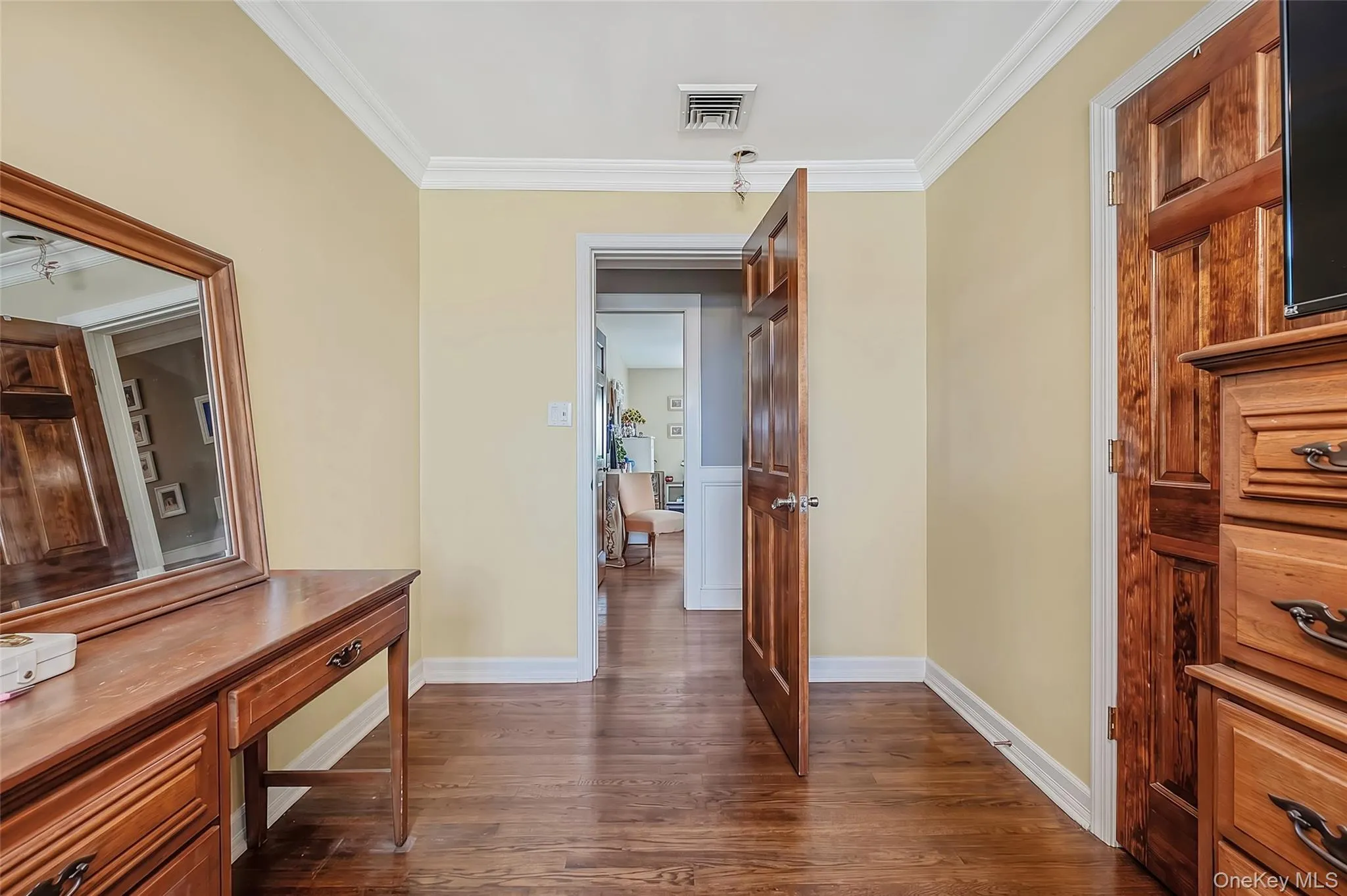 4 Teamster Lane, Hempstead, NY, 5 Bedrooms Bedrooms, 20 Rooms Rooms,3 BathroomsBathrooms,Residential,For Rent,Teamster,0,1036511 4 Teamster Lane, Hempstead, NY, 5 Bedrooms Bedrooms, 20 Rooms Rooms,3 BathroomsBathrooms,Residential,For Rent,Teamster,0,1036511