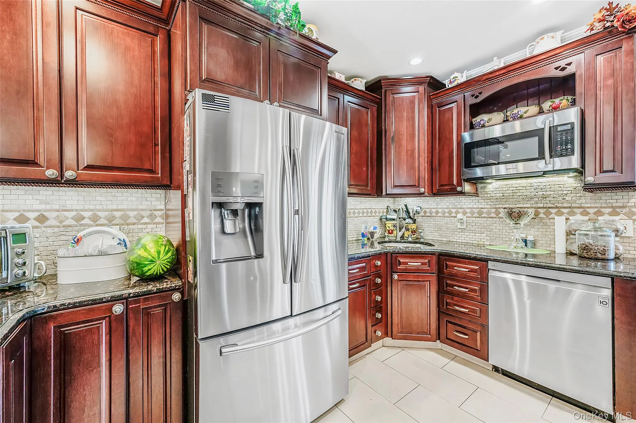 4 Teamster Lane, Hempstead, NY, 5 Bedrooms Bedrooms, 20 Rooms Rooms,3 BathroomsBathrooms,Residential,For Rent,Teamster,0,1036511 4 Teamster Lane, Hempstead, NY, 5 Bedrooms Bedrooms, 20 Rooms Rooms,3 BathroomsBathrooms,Residential,For Rent,Teamster,0,1036511