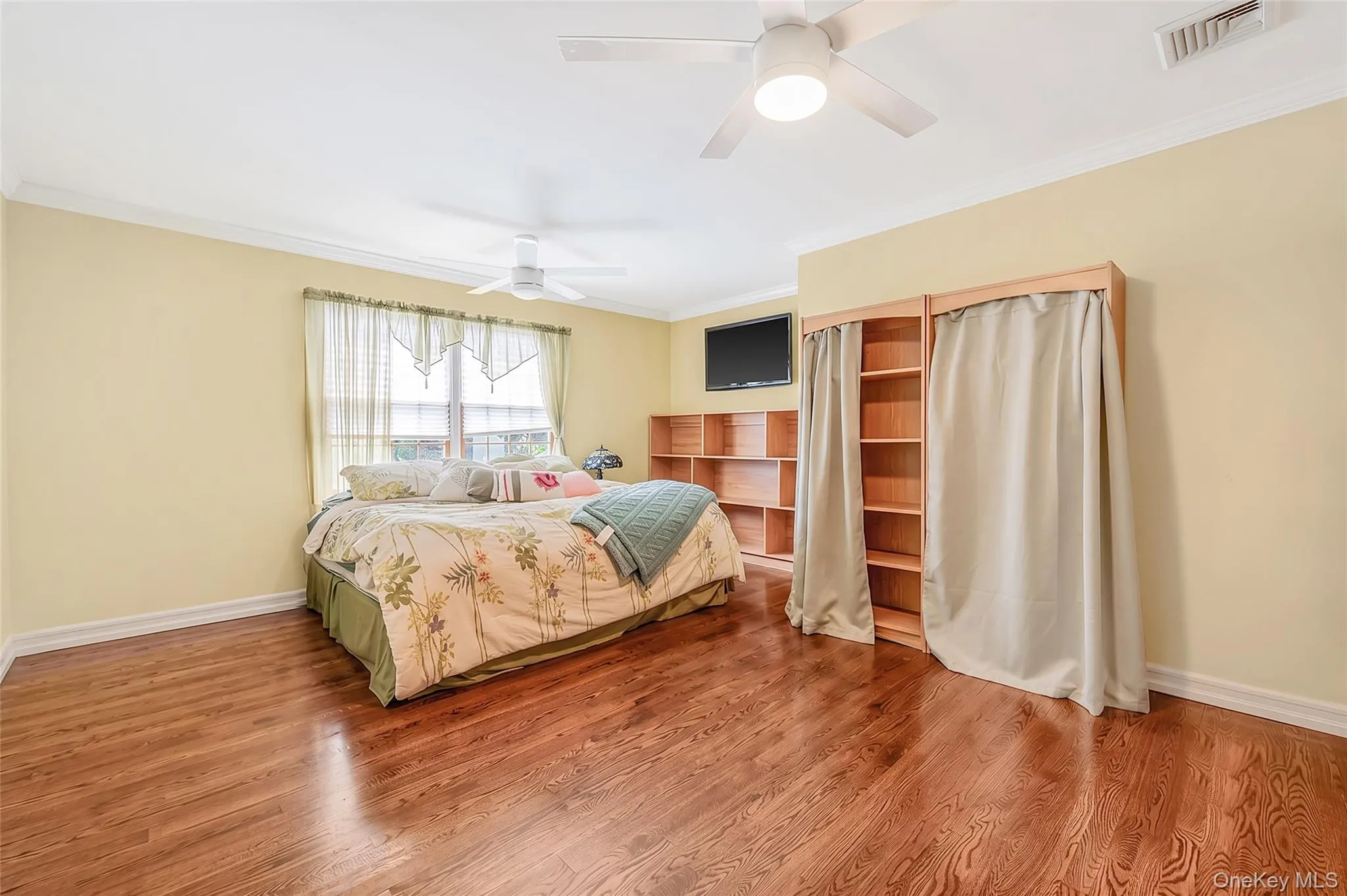4 Teamster Lane, Hempstead, NY, 5 Bedrooms Bedrooms, 20 Rooms Rooms,3 BathroomsBathrooms,Residential,For Rent,Teamster,0,1036511 4 Teamster Lane, Hempstead, NY, 5 Bedrooms Bedrooms, 20 Rooms Rooms,3 BathroomsBathrooms,Residential,For Rent,Teamster,0,1036511