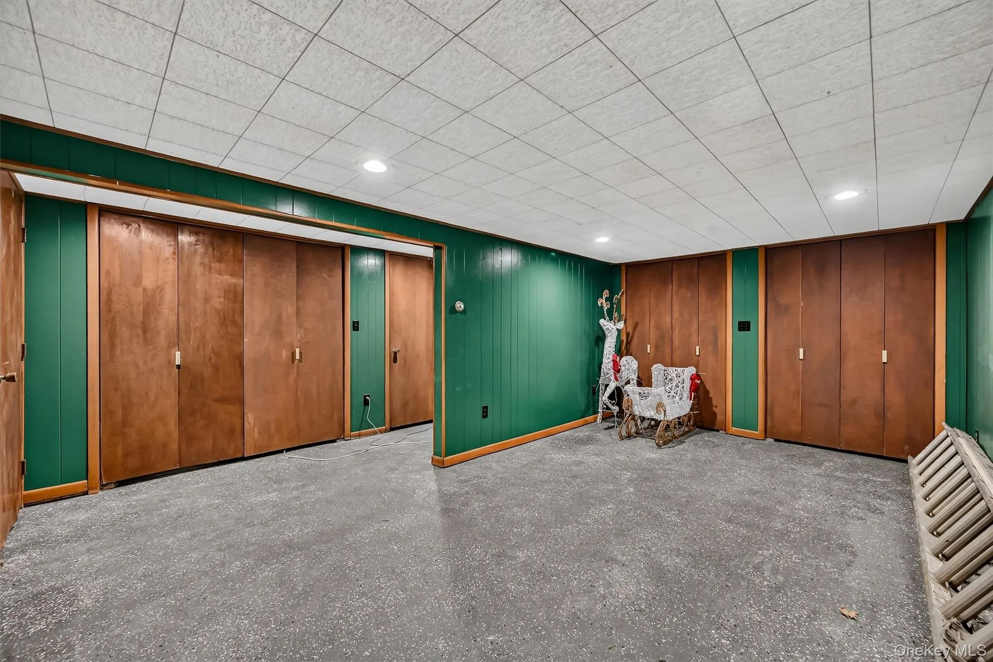 46 High Acres Drive, La Grange, NY, 3 Bedrooms Bedrooms, 9 Rooms Rooms,1 BathroomBathrooms,Residential,For Rent,High Acres,0,1036512 46 High Acres Drive, La Grange, NY, 3 Bedrooms Bedrooms, 9 Rooms Rooms,1 BathroomBathrooms,Residential,For Rent,High Acres,0,1036512