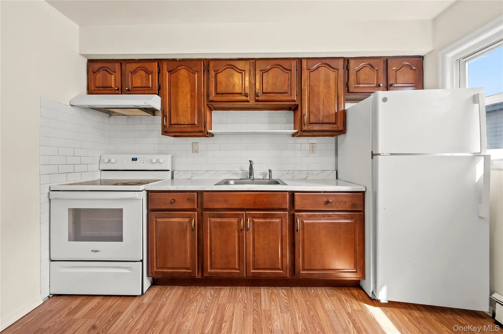 21 Beechwood Avenue, North Hempstead, NY, 2 Bedrooms Bedrooms, 4 Rooms Rooms,1 BathroomBathrooms,Residential,For Rent,Beechwood,0,1036514 21 Beechwood Avenue, North Hempstead, NY, 2 Bedrooms Bedrooms, 4 Rooms Rooms,1 BathroomBathrooms,Residential,For Rent,Beechwood,0,1036514