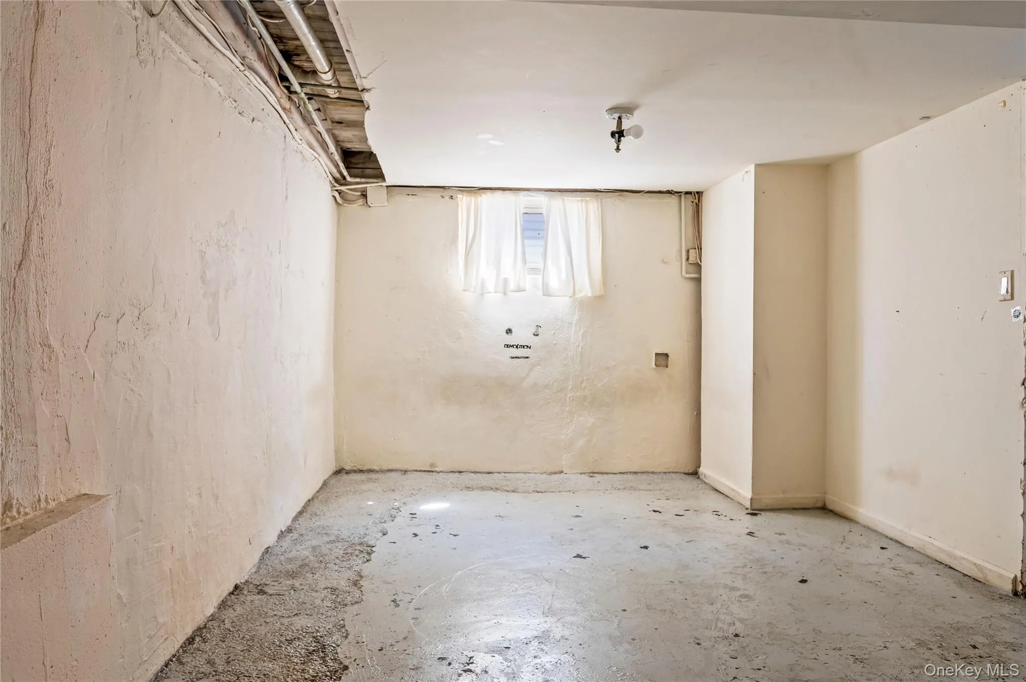 21 Beechwood Avenue, North Hempstead, NY, 2 Bedrooms Bedrooms, 4 Rooms Rooms,1 BathroomBathrooms,Residential,For Rent,Beechwood,0,1036514 21 Beechwood Avenue, North Hempstead, NY, 2 Bedrooms Bedrooms, 4 Rooms Rooms,1 BathroomBathrooms,Residential,For Rent,Beechwood,0,1036514