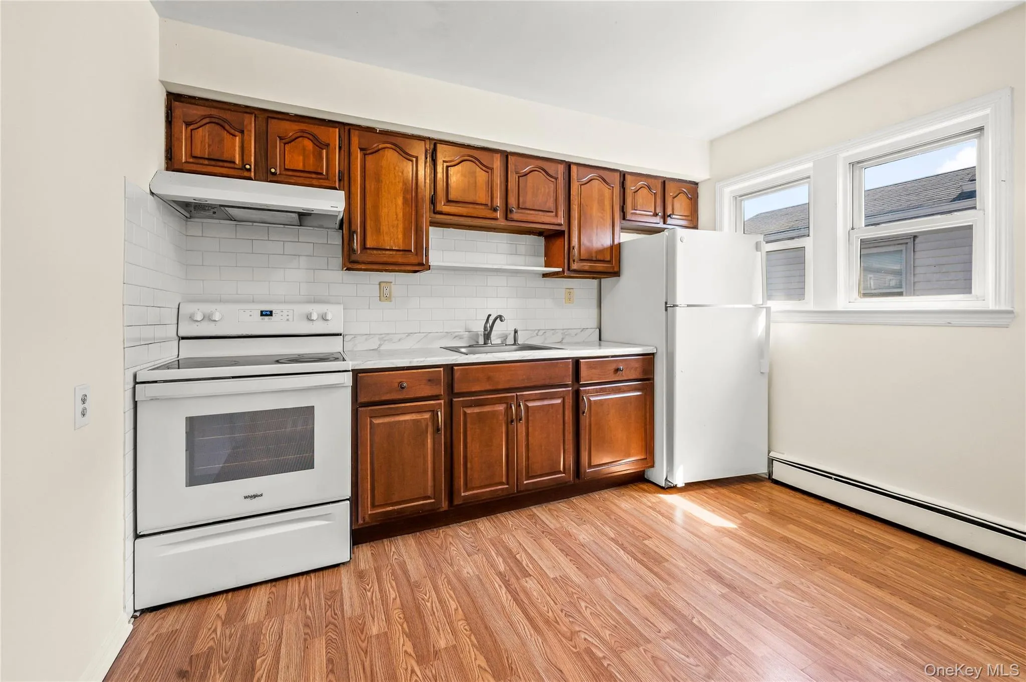 21 Beechwood Avenue, North Hempstead, NY, 2 Bedrooms Bedrooms, 4 Rooms Rooms,1 BathroomBathrooms,Residential,For Rent,Beechwood,0,1036514 21 Beechwood Avenue, North Hempstead, NY, 2 Bedrooms Bedrooms, 4 Rooms Rooms,1 BathroomBathrooms,Residential,For Rent,Beechwood,0,1036514
