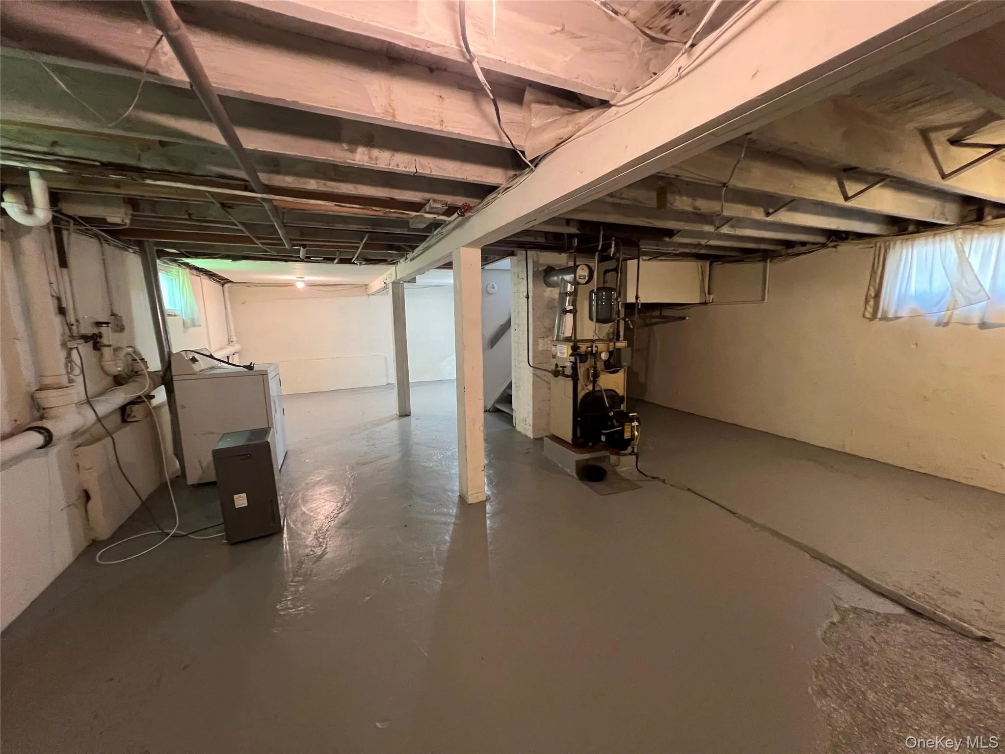 21 Beechwood Avenue, North Hempstead, NY, 2 Bedrooms Bedrooms, 4 Rooms Rooms,1 BathroomBathrooms,Residential,For Rent,Beechwood,0,1036514 21 Beechwood Avenue, North Hempstead, NY, 2 Bedrooms Bedrooms, 4 Rooms Rooms,1 BathroomBathrooms,Residential,For Rent,Beechwood,0,1036514