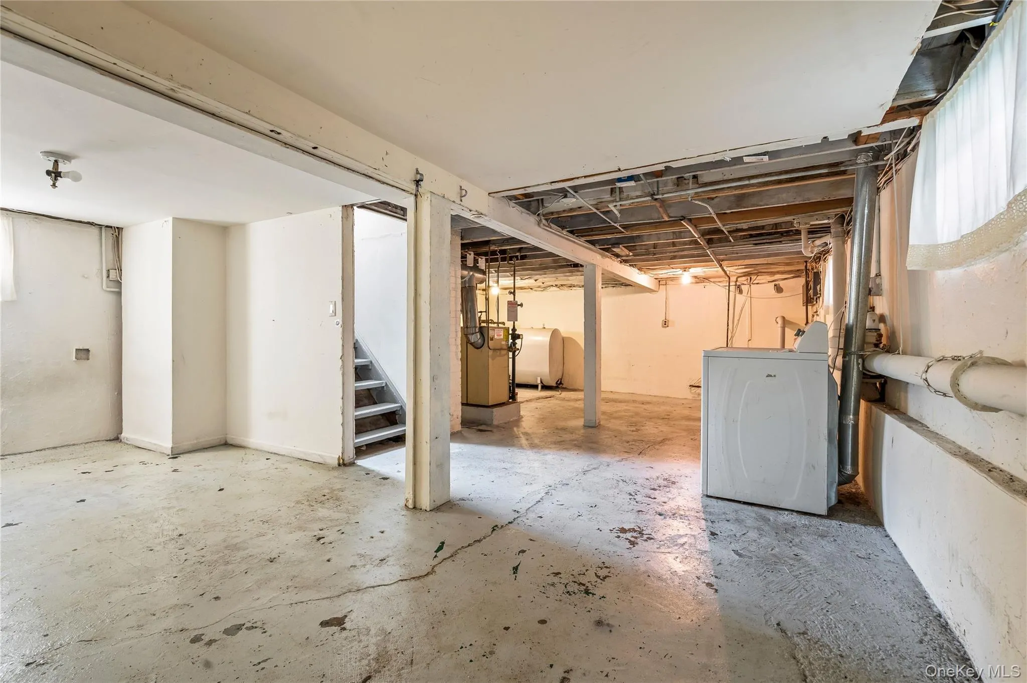 21 Beechwood Avenue, North Hempstead, NY, 2 Bedrooms Bedrooms, 4 Rooms Rooms,1 BathroomBathrooms,Residential,For Rent,Beechwood,0,1036514 21 Beechwood Avenue, North Hempstead, NY, 2 Bedrooms Bedrooms, 4 Rooms Rooms,1 BathroomBathrooms,Residential,For Rent,Beechwood,0,1036514