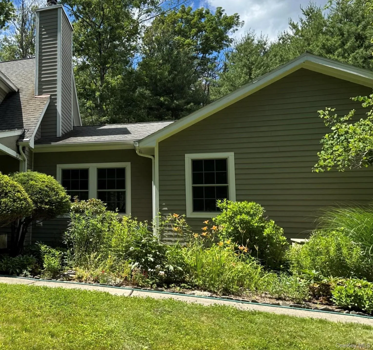 99 Van Tine Road, Rochester, NY, 3 Bedrooms Bedrooms, 6 Rooms Rooms,3 BathroomsBathrooms,Residential,For Rent,Van Tine,0,1036518 99 Van Tine Road, Rochester, NY, 3 Bedrooms Bedrooms, 6 Rooms Rooms,3 BathroomsBathrooms,Residential,For Rent,Van Tine,0,1036518