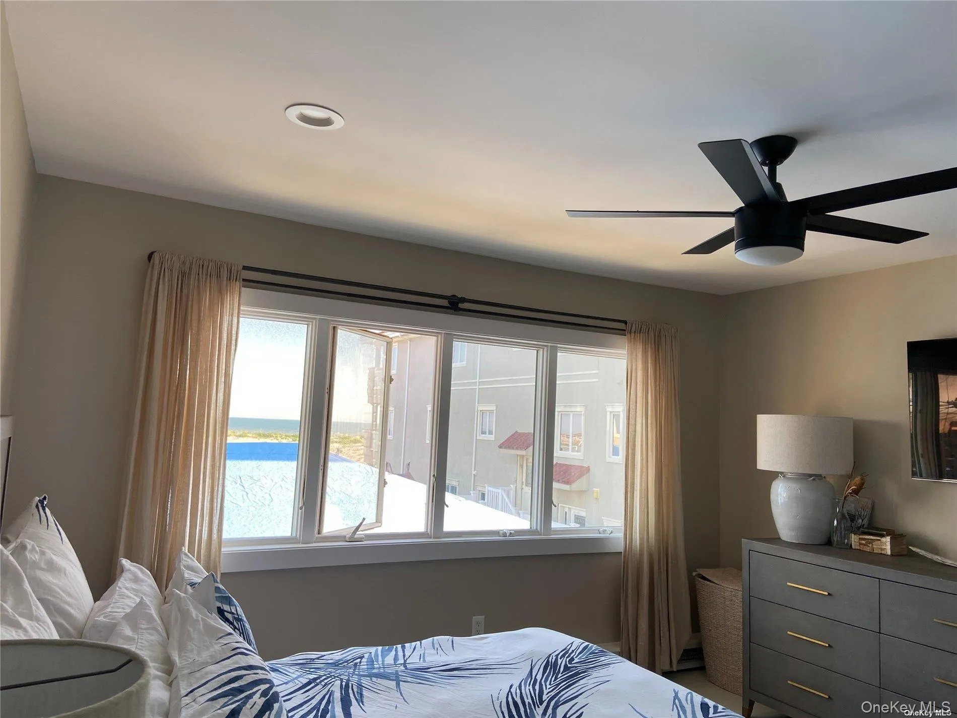 14 Kentucky Street, Long Beach, NY, 3 Bedrooms Bedrooms, 6 Rooms Rooms,2 BathroomsBathrooms,Residential Lease,For Rent,Kentucky,0,1036522 14 Kentucky Street, Long Beach, NY, 3 Bedrooms Bedrooms, 6 Rooms Rooms,2 BathroomsBathrooms,Residential Lease,For Rent,Kentucky,0,1036522