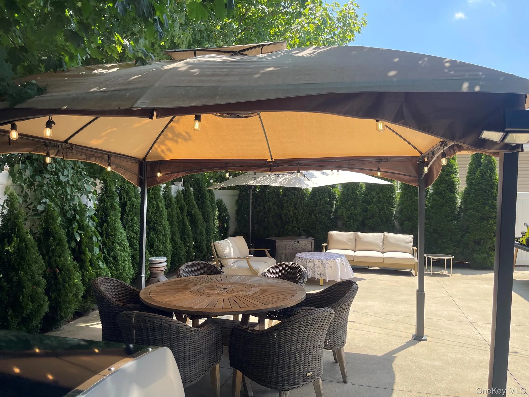 155 Secatogue Avenue, Oyster Bay, NY, 3 Bedrooms Bedrooms, 9 Rooms Rooms,2 BathroomsBathrooms,Residential,For Rent,Secatogue,0,1036523 155 Secatogue Avenue, Oyster Bay, NY, 3 Bedrooms Bedrooms, 9 Rooms Rooms,2 BathroomsBathrooms,Residential,For Rent,Secatogue,0,1036523