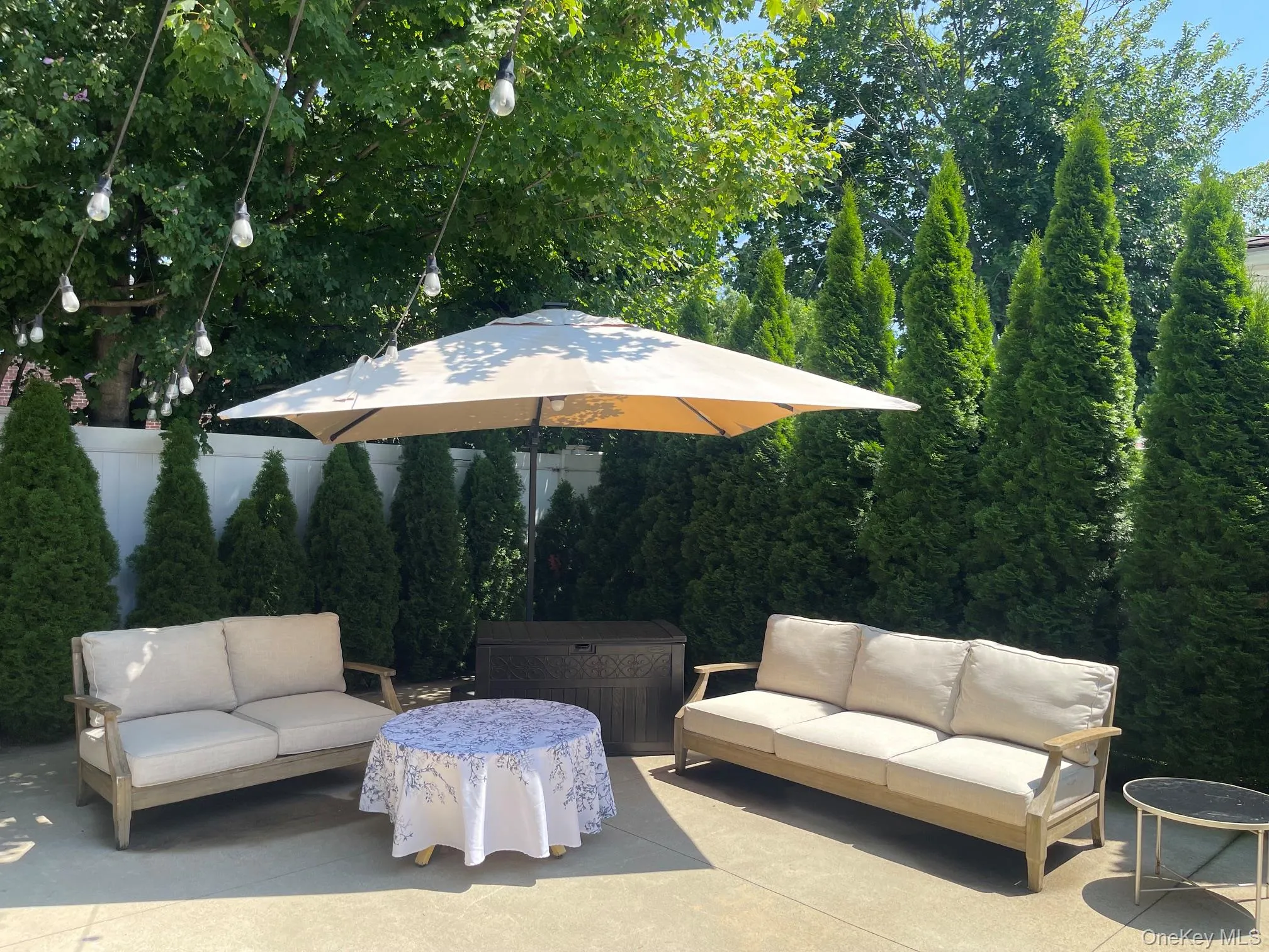 155 Secatogue Avenue, Oyster Bay, NY, 3 Bedrooms Bedrooms, 9 Rooms Rooms,2 BathroomsBathrooms,Residential,For Rent,Secatogue,0,1036523 155 Secatogue Avenue, Oyster Bay, NY, 3 Bedrooms Bedrooms, 9 Rooms Rooms,2 BathroomsBathrooms,Residential,For Rent,Secatogue,0,1036523