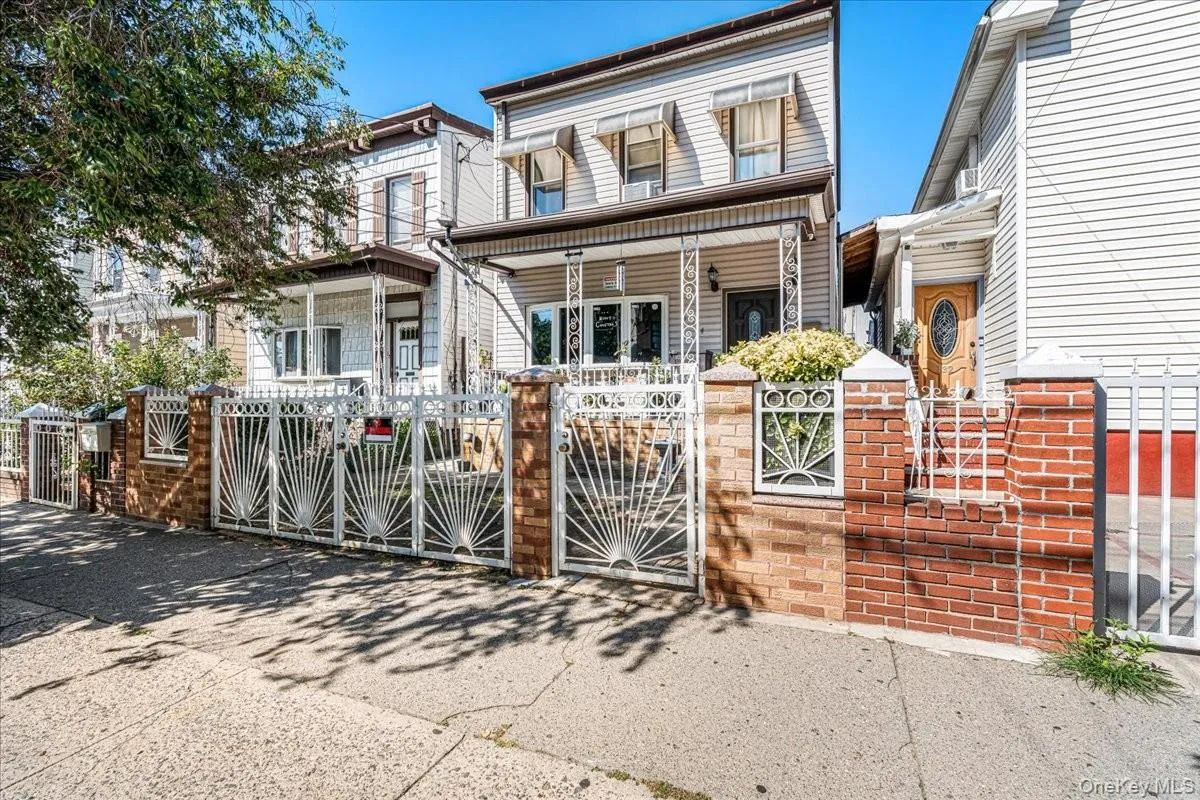134 Logan Street, New York, NY, 4 Bedrooms Bedrooms, 10 Rooms Rooms,3 BathroomsBathrooms,Residential,For Rent,Logan,0,1036529 134 Logan Street, New York, NY, 4 Bedrooms Bedrooms, 10 Rooms Rooms,3 BathroomsBathrooms,Residential,For Rent,Logan,0,1036529