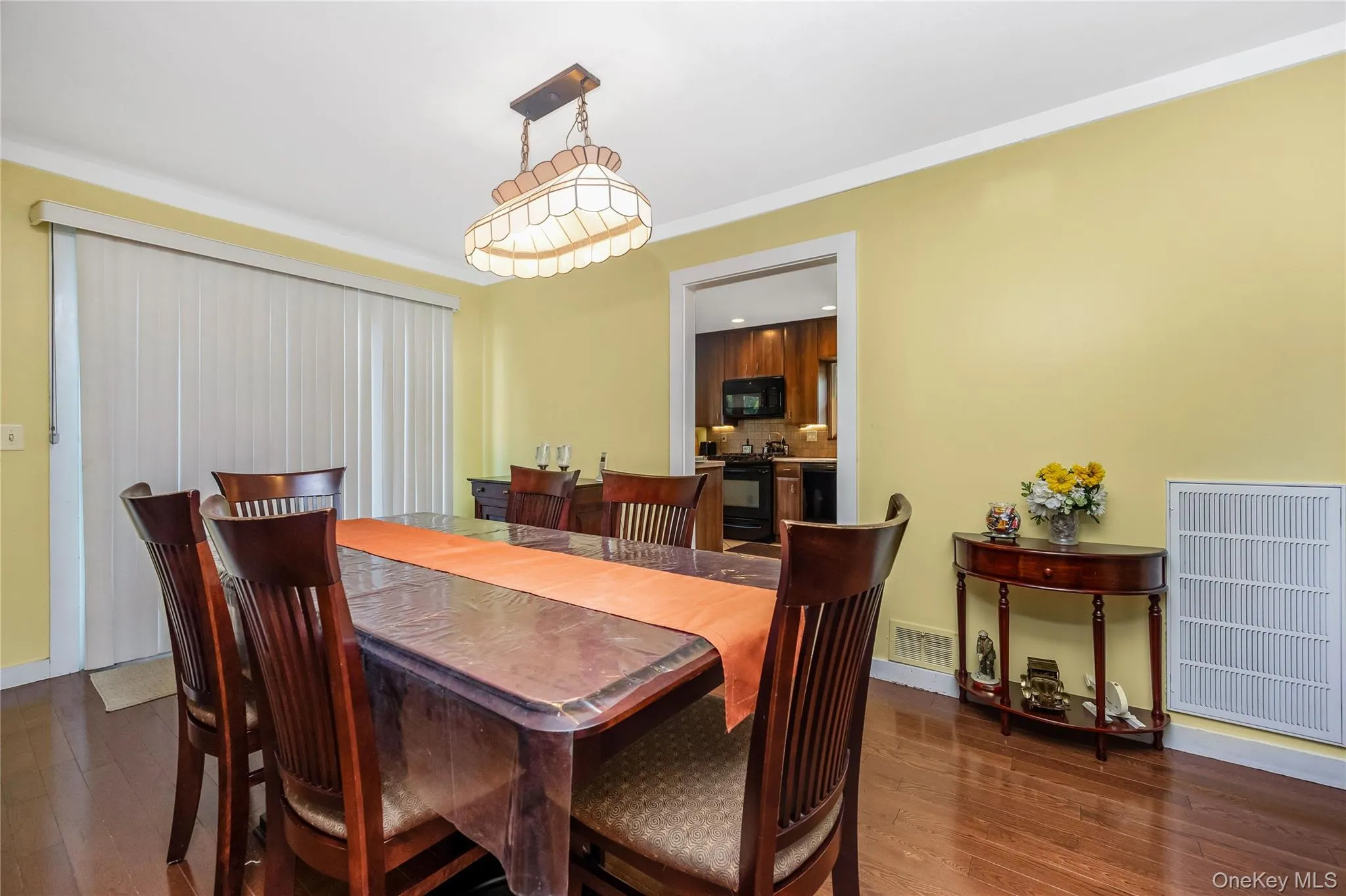 82 Herman Avenue, Babylon, NY, 4 Bedrooms Bedrooms, 8 Rooms Rooms,2 BathroomsBathrooms,Residential,For Rent,Herman,0,1036530 82 Herman Avenue, Babylon, NY, 4 Bedrooms Bedrooms, 8 Rooms Rooms,2 BathroomsBathrooms,Residential,For Rent,Herman,0,1036530