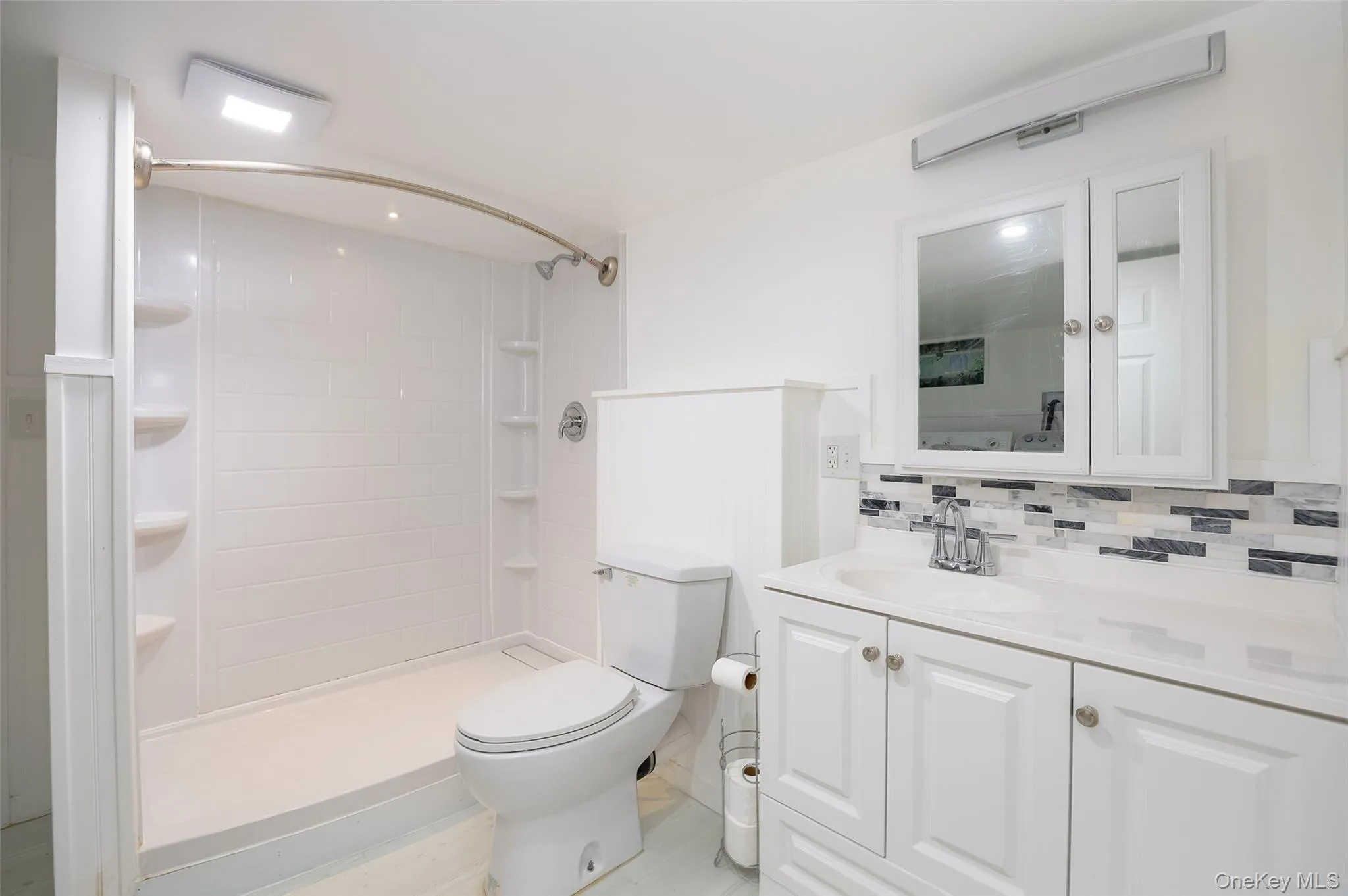 46 Barnard Avenue, Poughkeepsie, NY, 3 Bedrooms Bedrooms, 10 Rooms Rooms,3 BathroomsBathrooms,Residential Lease,For Rent,Barnard,0,1036533 46 Barnard Avenue, Poughkeepsie, NY, 3 Bedrooms Bedrooms, 10 Rooms Rooms,3 BathroomsBathrooms,Residential Lease,For Rent,Barnard,0,1036533