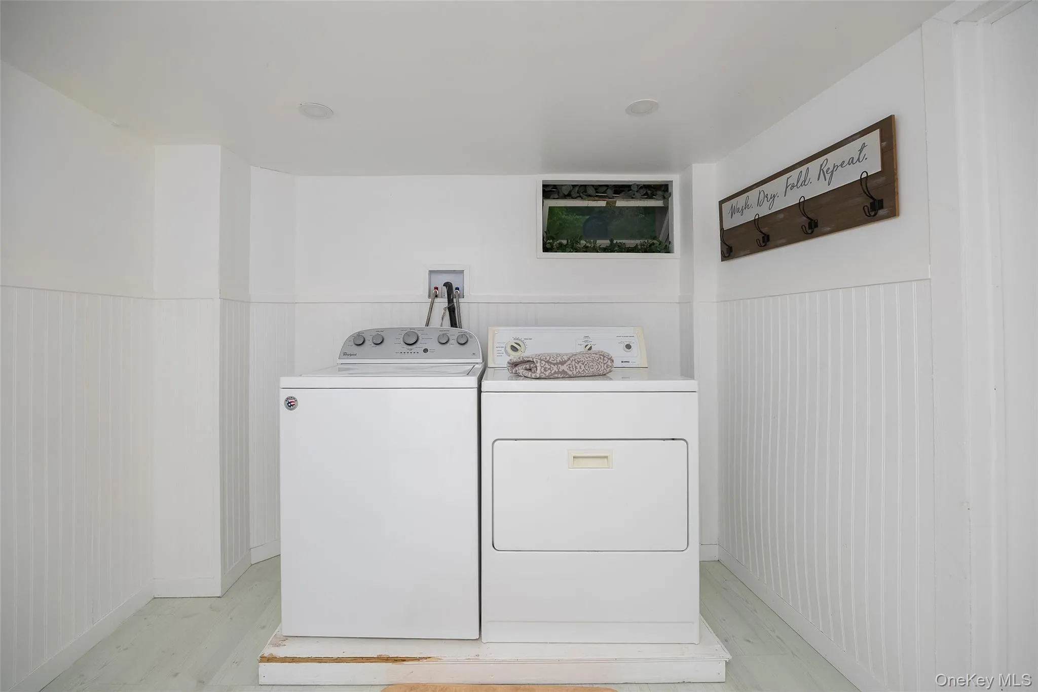 46 Barnard Avenue, Poughkeepsie, NY, 3 Bedrooms Bedrooms, 10 Rooms Rooms,3 BathroomsBathrooms,Residential Lease,For Rent,Barnard,0,1036533 46 Barnard Avenue, Poughkeepsie, NY, 3 Bedrooms Bedrooms, 10 Rooms Rooms,3 BathroomsBathrooms,Residential Lease,For Rent,Barnard,0,1036533