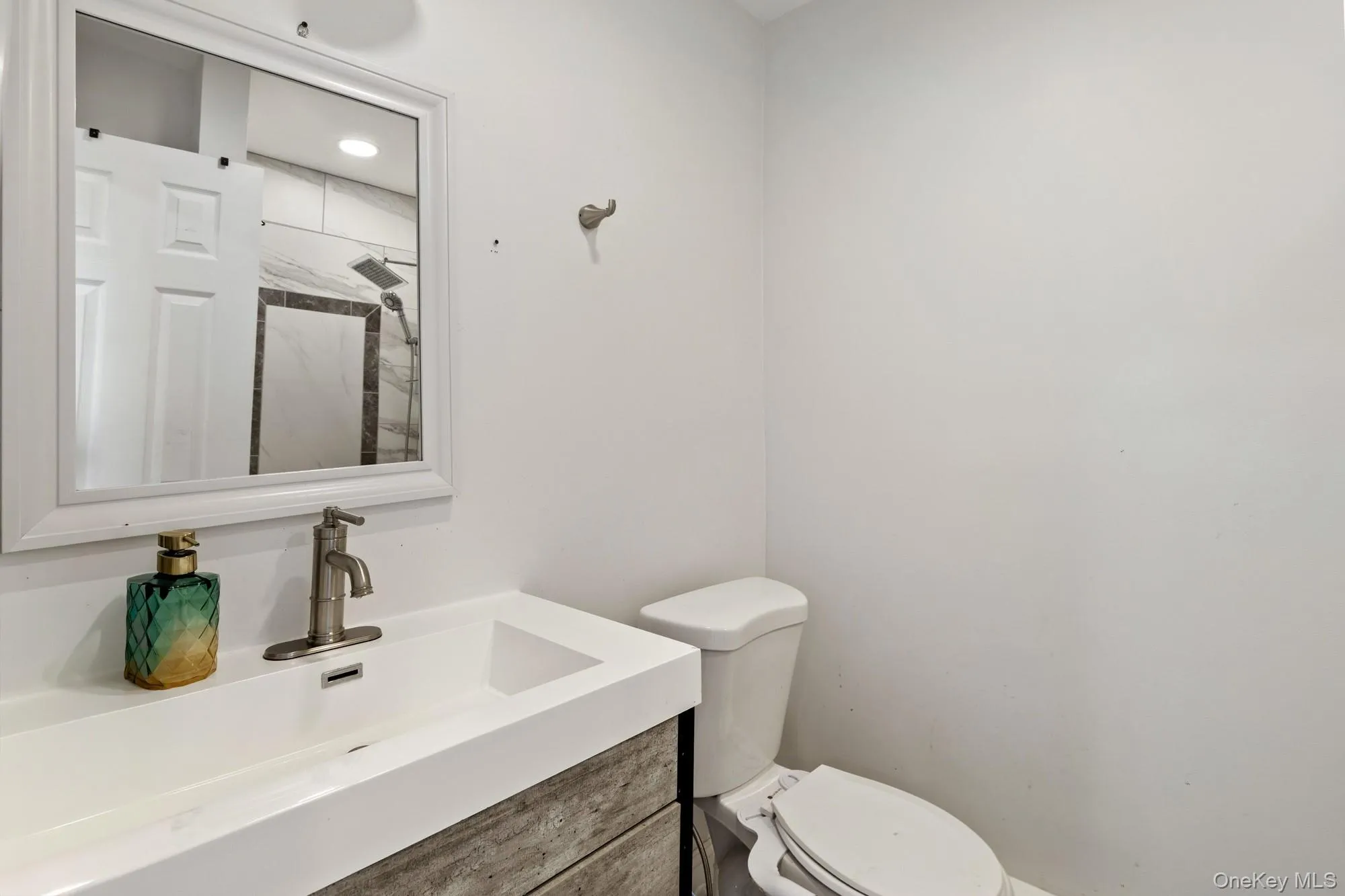 108 Burr Road, Huntington, NY, 5 Bedrooms Bedrooms, 9 Rooms Rooms,5 BathroomsBathrooms,Residential,For Rent,Burr,0,1036534 108 Burr Road, Huntington, NY, 5 Bedrooms Bedrooms, 9 Rooms Rooms,5 BathroomsBathrooms,Residential,For Rent,Burr,0,1036534