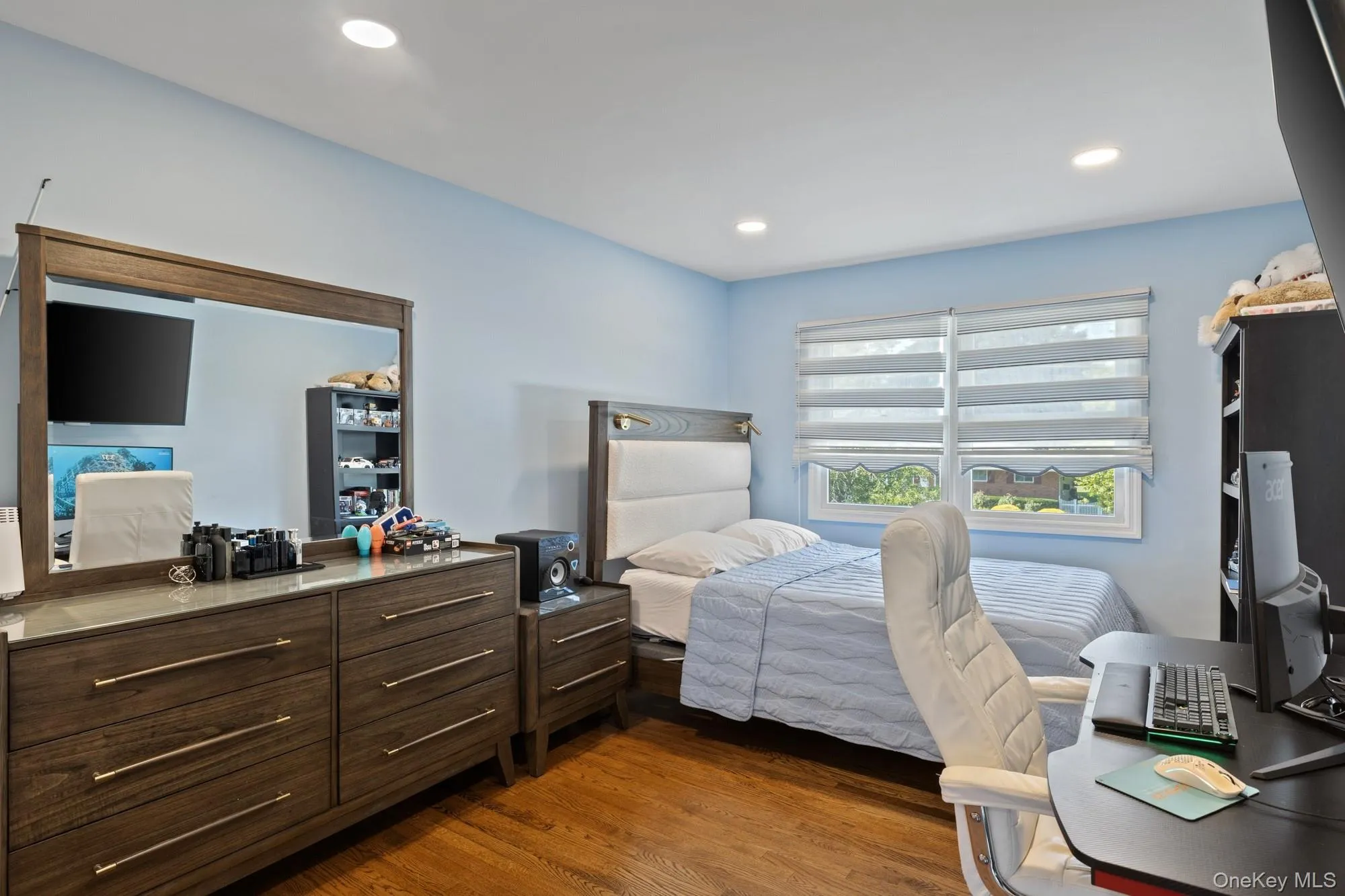 108 Burr Road, Huntington, NY, 5 Bedrooms Bedrooms, 9 Rooms Rooms,5 BathroomsBathrooms,Residential,For Rent,Burr,0,1036534 108 Burr Road, Huntington, NY, 5 Bedrooms Bedrooms, 9 Rooms Rooms,5 BathroomsBathrooms,Residential,For Rent,Burr,0,1036534