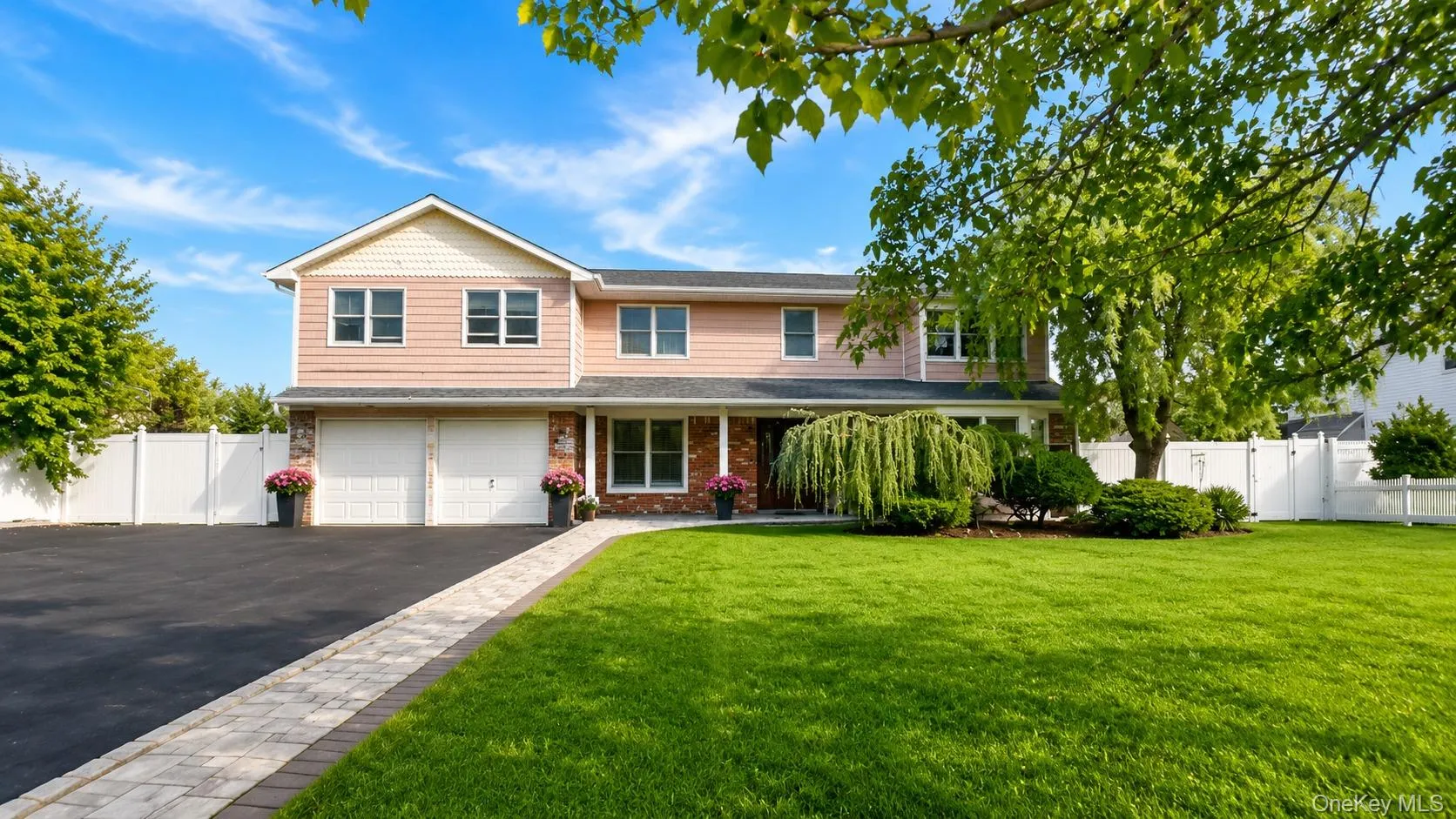 108 Burr Road, Huntington, NY, 5 Bedrooms Bedrooms, 9 Rooms Rooms,5 BathroomsBathrooms,Residential,For Rent,Burr,0,1036534 108 Burr Road, Huntington, NY, 5 Bedrooms Bedrooms, 9 Rooms Rooms,5 BathroomsBathrooms,Residential,For Rent,Burr,0,1036534