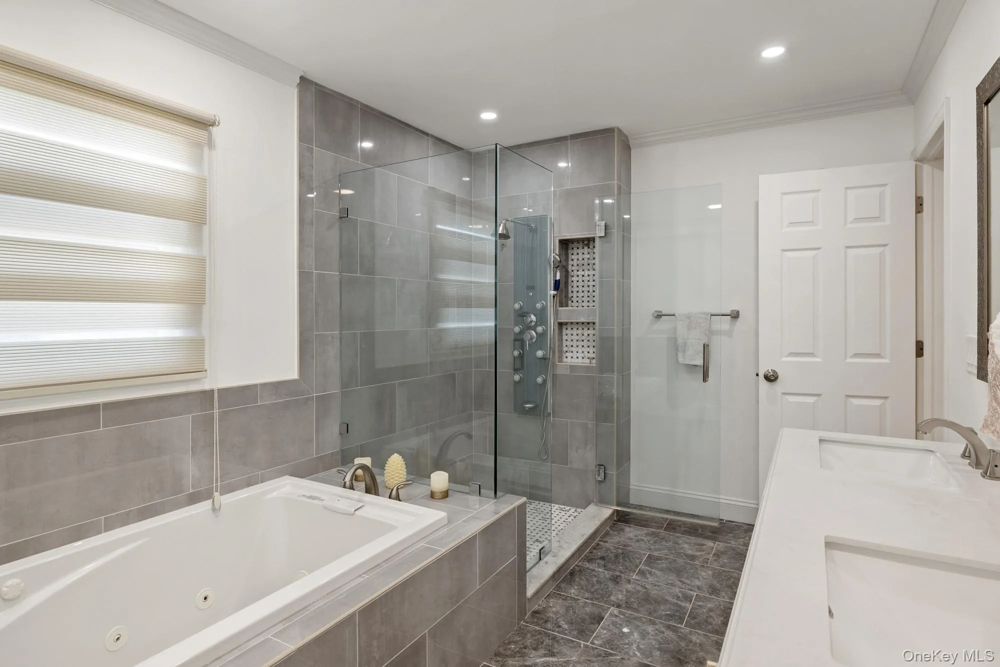 108 Burr Road, Huntington, NY, 5 Bedrooms Bedrooms, 9 Rooms Rooms,5 BathroomsBathrooms,Residential,For Rent,Burr,0,1036534 108 Burr Road, Huntington, NY, 5 Bedrooms Bedrooms, 9 Rooms Rooms,5 BathroomsBathrooms,Residential,For Rent,Burr,0,1036534