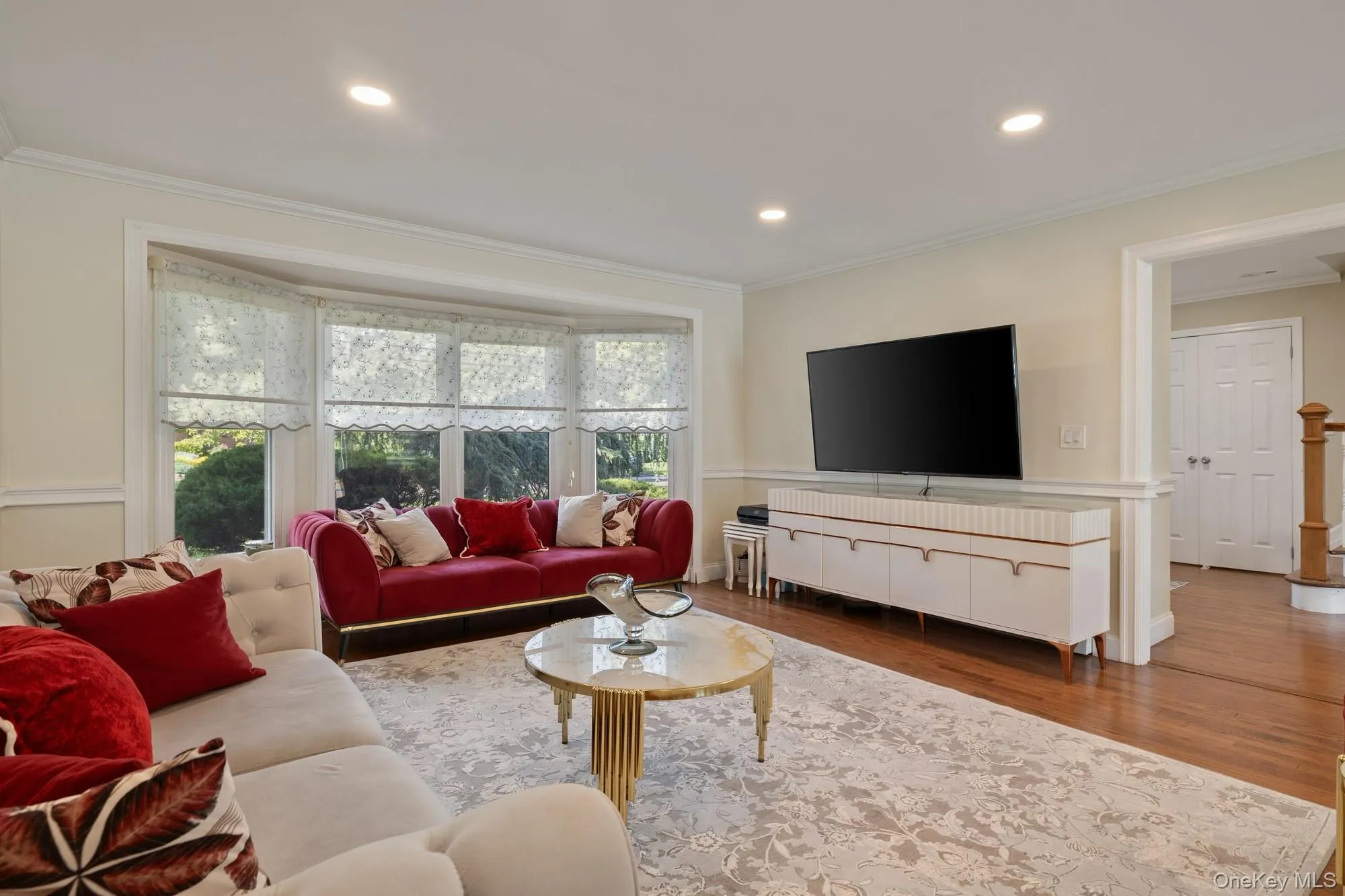 108 Burr Road, Huntington, NY, 5 Bedrooms Bedrooms, 9 Rooms Rooms,5 BathroomsBathrooms,Residential,For Rent,Burr,0,1036534 108 Burr Road, Huntington, NY, 5 Bedrooms Bedrooms, 9 Rooms Rooms,5 BathroomsBathrooms,Residential,For Rent,Burr,0,1036534