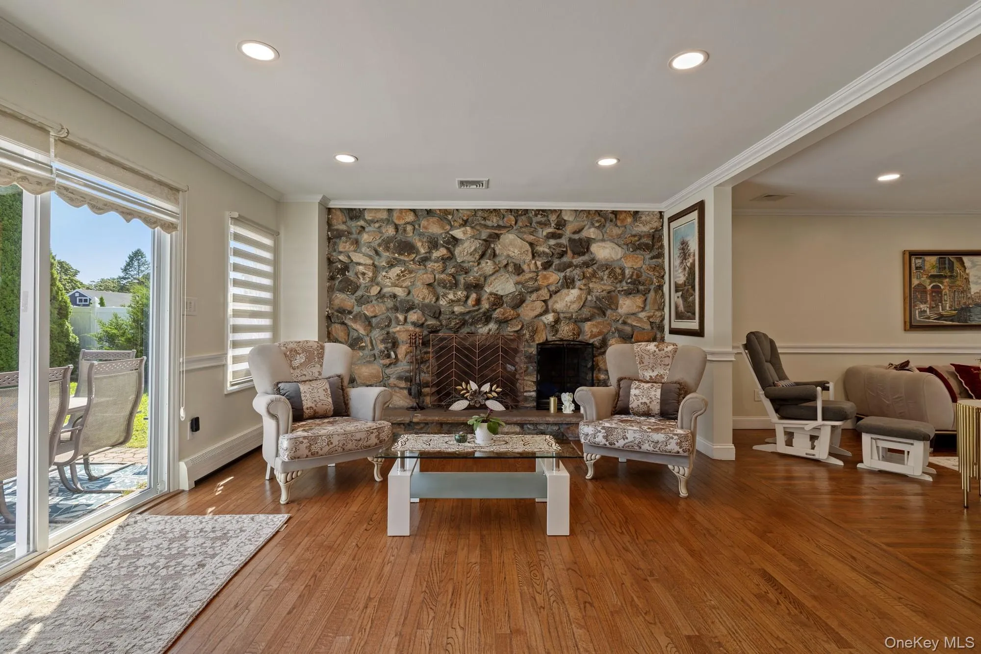 108 Burr Road, Huntington, NY, 5 Bedrooms Bedrooms, 9 Rooms Rooms,5 BathroomsBathrooms,Residential,For Rent,Burr,0,1036534 108 Burr Road, Huntington, NY, 5 Bedrooms Bedrooms, 9 Rooms Rooms,5 BathroomsBathrooms,Residential,For Rent,Burr,0,1036534