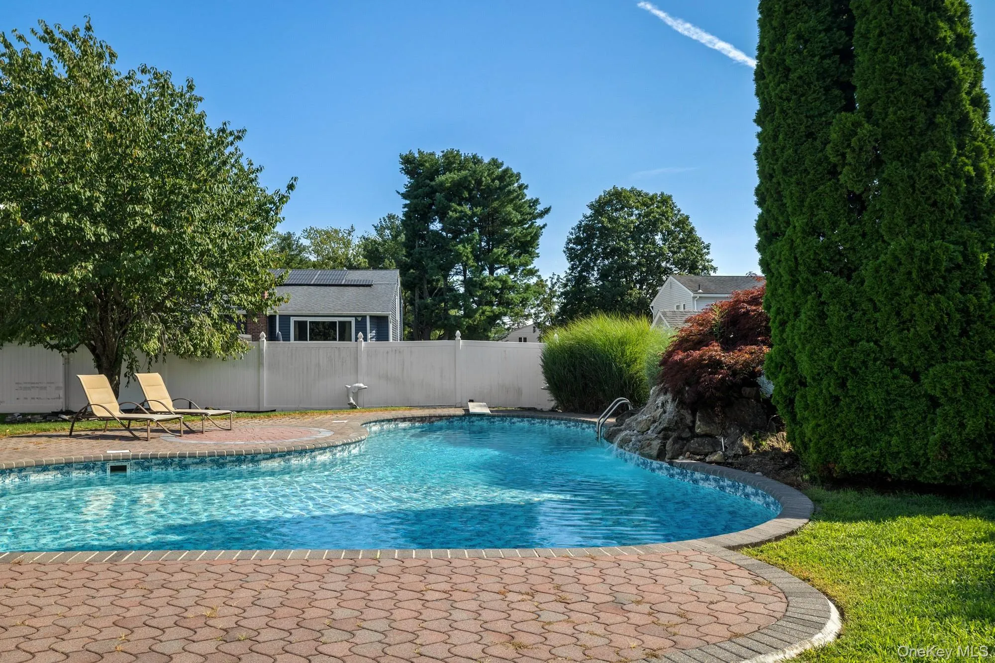 108 Burr Road, Huntington, NY, 5 Bedrooms Bedrooms, 9 Rooms Rooms,5 BathroomsBathrooms,Residential,For Rent,Burr,0,1036534 108 Burr Road, Huntington, NY, 5 Bedrooms Bedrooms, 9 Rooms Rooms,5 BathroomsBathrooms,Residential,For Rent,Burr,0,1036534