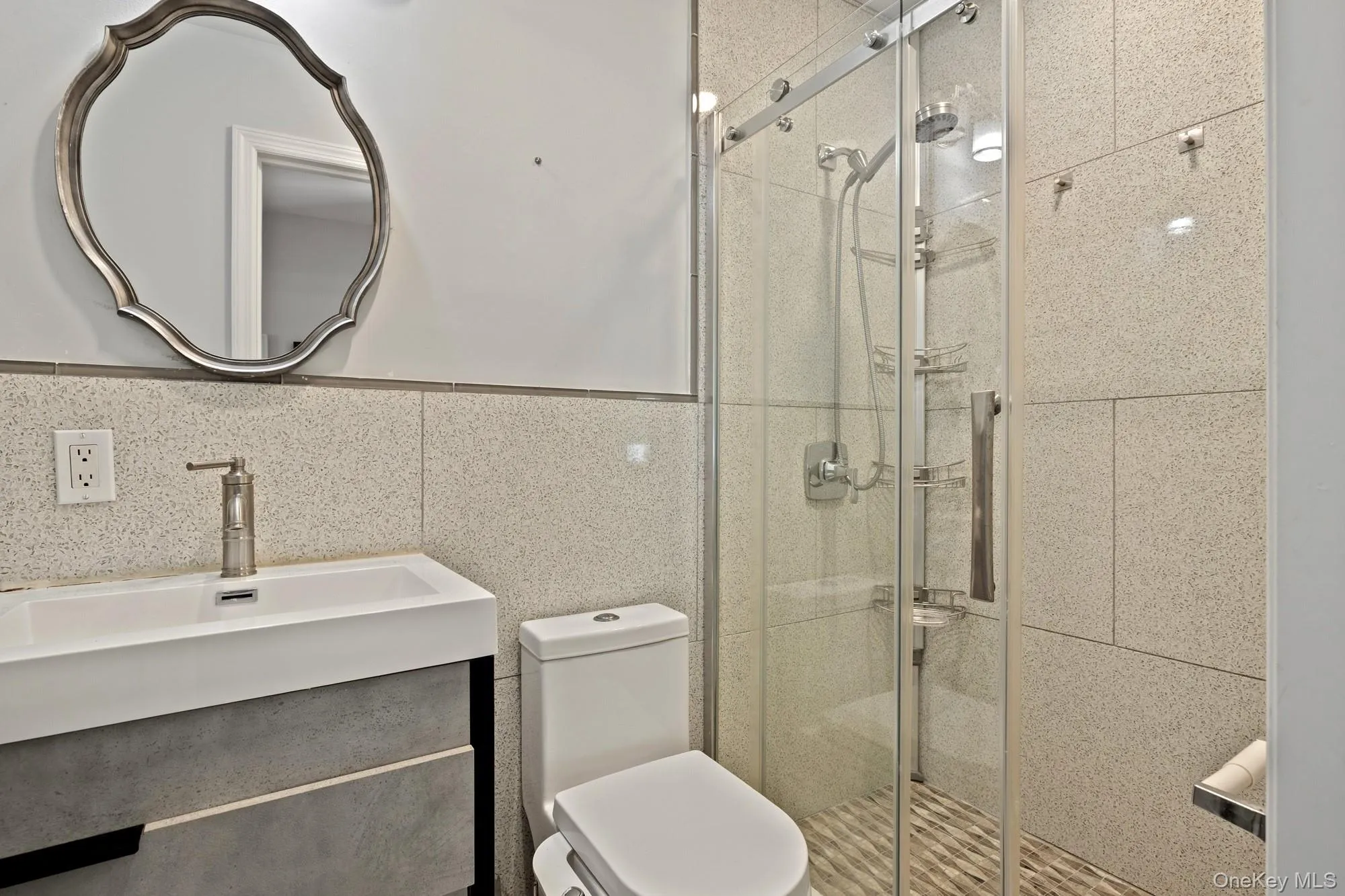108 Burr Road, Huntington, NY, 5 Bedrooms Bedrooms, 9 Rooms Rooms,5 BathroomsBathrooms,Residential,For Rent,Burr,0,1036534 108 Burr Road, Huntington, NY, 5 Bedrooms Bedrooms, 9 Rooms Rooms,5 BathroomsBathrooms,Residential,For Rent,Burr,0,1036534