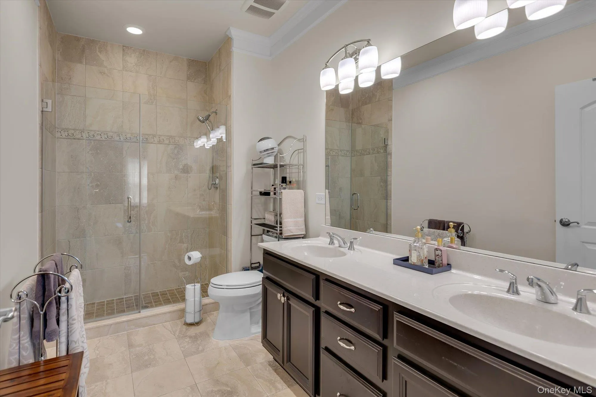 158 Stoneleigh Drive, Riverhead, NY, 2 Bedrooms Bedrooms, 5 Rooms Rooms,3 BathroomsBathrooms,Residential,For Rent,Stoneleigh,0,1036536 158 Stoneleigh Drive, Riverhead, NY, 2 Bedrooms Bedrooms, 5 Rooms Rooms,3 BathroomsBathrooms,Residential,For Rent,Stoneleigh,0,1036536