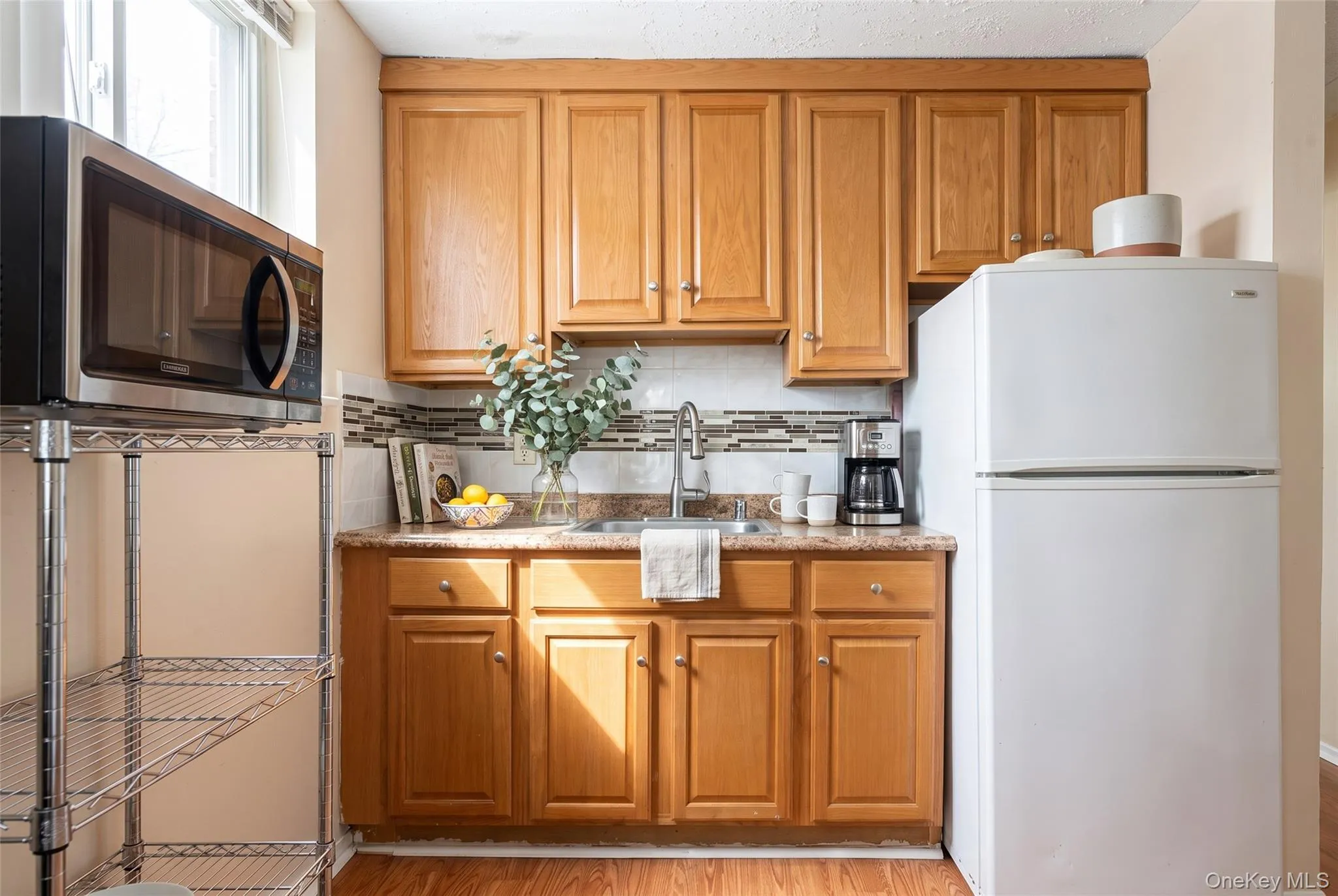 380 Sheridan Street, North Hempstead, NY, 5 Bedrooms Bedrooms, 10 Rooms Rooms,2 BathroomsBathrooms,Residential,For Rent,Sheridan,0,1036537 380 Sheridan Street, North Hempstead, NY, 5 Bedrooms Bedrooms, 10 Rooms Rooms,2 BathroomsBathrooms,Residential,For Rent,Sheridan,0,1036537