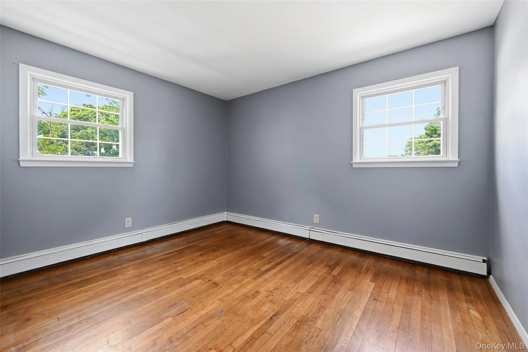 380 Sheridan Street, North Hempstead, NY, 5 Bedrooms Bedrooms, 10 Rooms Rooms,2 BathroomsBathrooms,Residential,For Rent,Sheridan,0,1036537 380 Sheridan Street, North Hempstead, NY, 5 Bedrooms Bedrooms, 10 Rooms Rooms,2 BathroomsBathrooms,Residential,For Rent,Sheridan,0,1036537