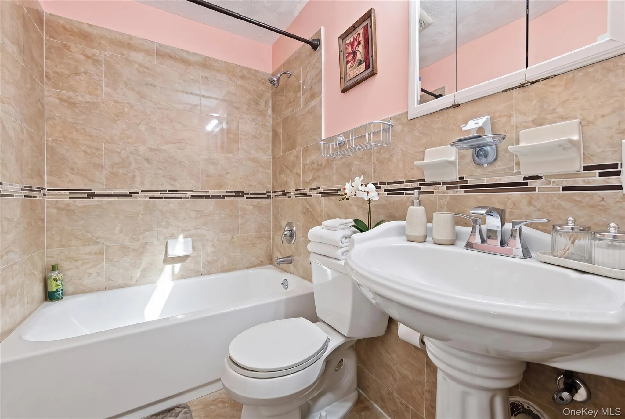 380 Sheridan Street, North Hempstead, NY, 5 Bedrooms Bedrooms, 10 Rooms Rooms,2 BathroomsBathrooms,Residential,For Rent,Sheridan,0,1036537 380 Sheridan Street, North Hempstead, NY, 5 Bedrooms Bedrooms, 10 Rooms Rooms,2 BathroomsBathrooms,Residential,For Rent,Sheridan,0,1036537