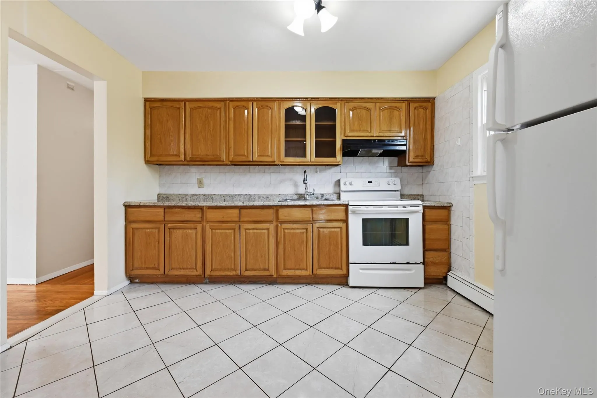 380 Sheridan Street, North Hempstead, NY, 5 Bedrooms Bedrooms, 10 Rooms Rooms,2 BathroomsBathrooms,Residential,For Rent,Sheridan,0,1036537 380 Sheridan Street, North Hempstead, NY, 5 Bedrooms Bedrooms, 10 Rooms Rooms,2 BathroomsBathrooms,Residential,For Rent,Sheridan,0,1036537