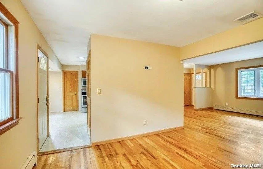 6 Willow Street, Brookhaven, NY, 5 Bedrooms Bedrooms, 6 Rooms Rooms,2 BathroomsBathrooms,Residential Lease,For Rent,Willow,0,1036538 6 Willow Street, Brookhaven, NY, 5 Bedrooms Bedrooms, 6 Rooms Rooms,2 BathroomsBathrooms,Residential Lease,For Rent,Willow,0,1036538