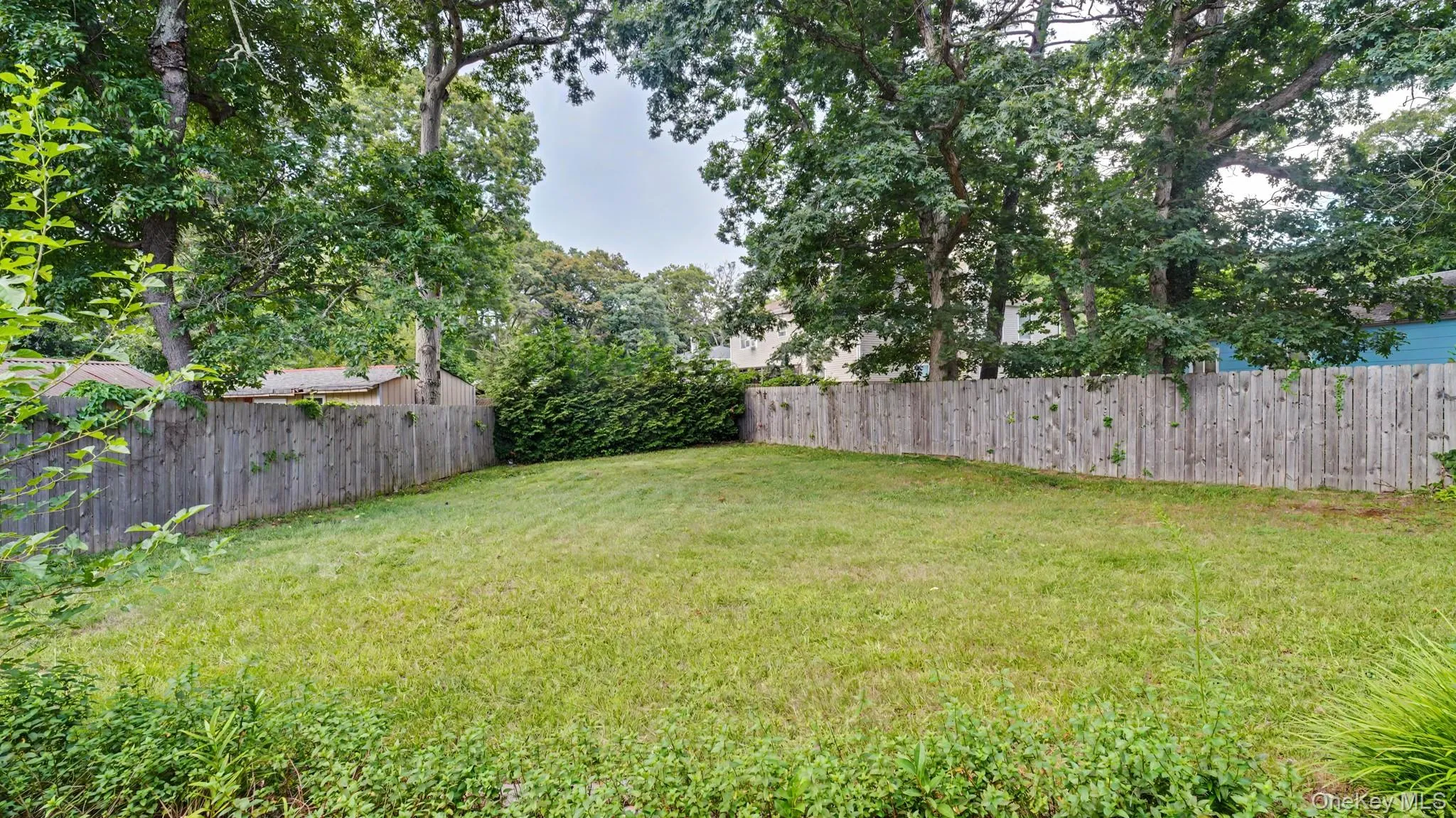 32 Lake Place, Babylon, NY, 3 Bedrooms Bedrooms, 5 Rooms Rooms,1 BathroomBathrooms,Residential,For Rent,Lake,0,1036539 32 Lake Place, Babylon, NY, 3 Bedrooms Bedrooms, 5 Rooms Rooms,1 BathroomBathrooms,Residential,For Rent,Lake,0,1036539