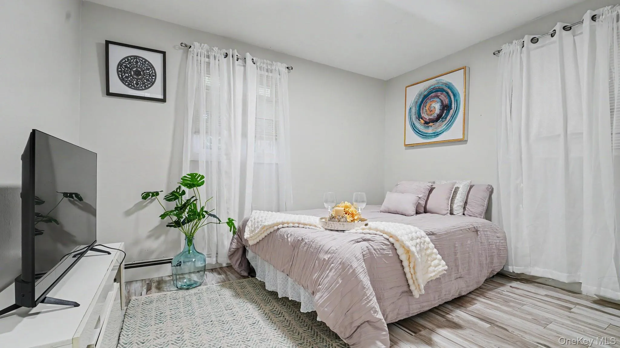 32 Lake Place, Babylon, NY, 3 Bedrooms Bedrooms, 5 Rooms Rooms,1 BathroomBathrooms,Residential,For Rent,Lake,0,1036539 32 Lake Place, Babylon, NY, 3 Bedrooms Bedrooms, 5 Rooms Rooms,1 BathroomBathrooms,Residential,For Rent,Lake,0,1036539