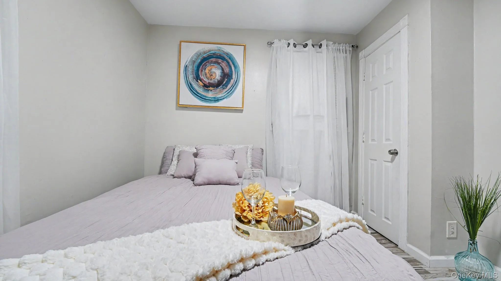 32 Lake Place, Babylon, NY, 3 Bedrooms Bedrooms, 5 Rooms Rooms,1 BathroomBathrooms,Residential,For Rent,Lake,0,1036539 32 Lake Place, Babylon, NY, 3 Bedrooms Bedrooms, 5 Rooms Rooms,1 BathroomBathrooms,Residential,For Rent,Lake,0,1036539